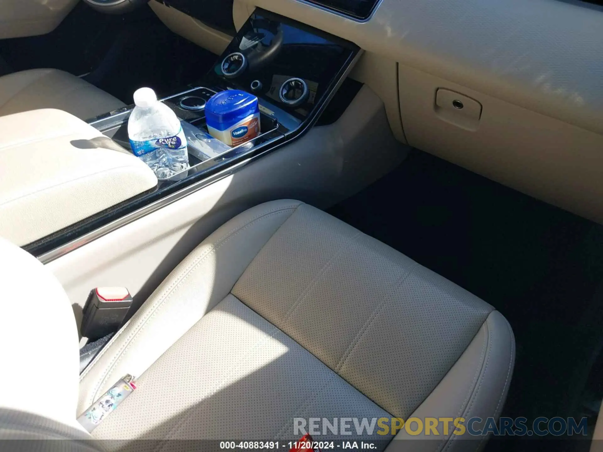 5 Photograph of a damaged car SALYK2EX3LA238074 LAND ROVER RANGE ROVER VELAR 2020
