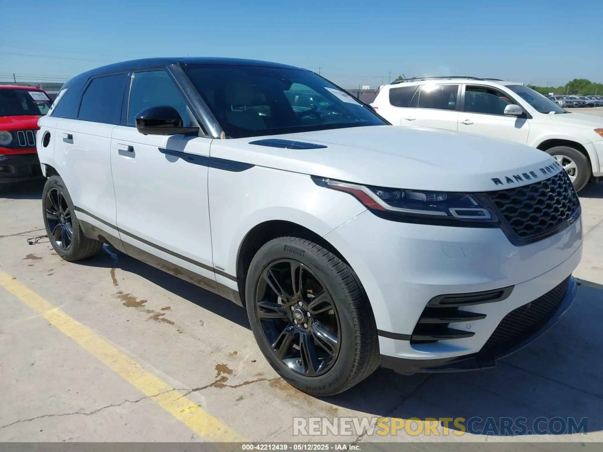 1 Photograph of a damaged car SALYK2EX4LA290992 LAND ROVER RANGE ROVER VELAR 2020