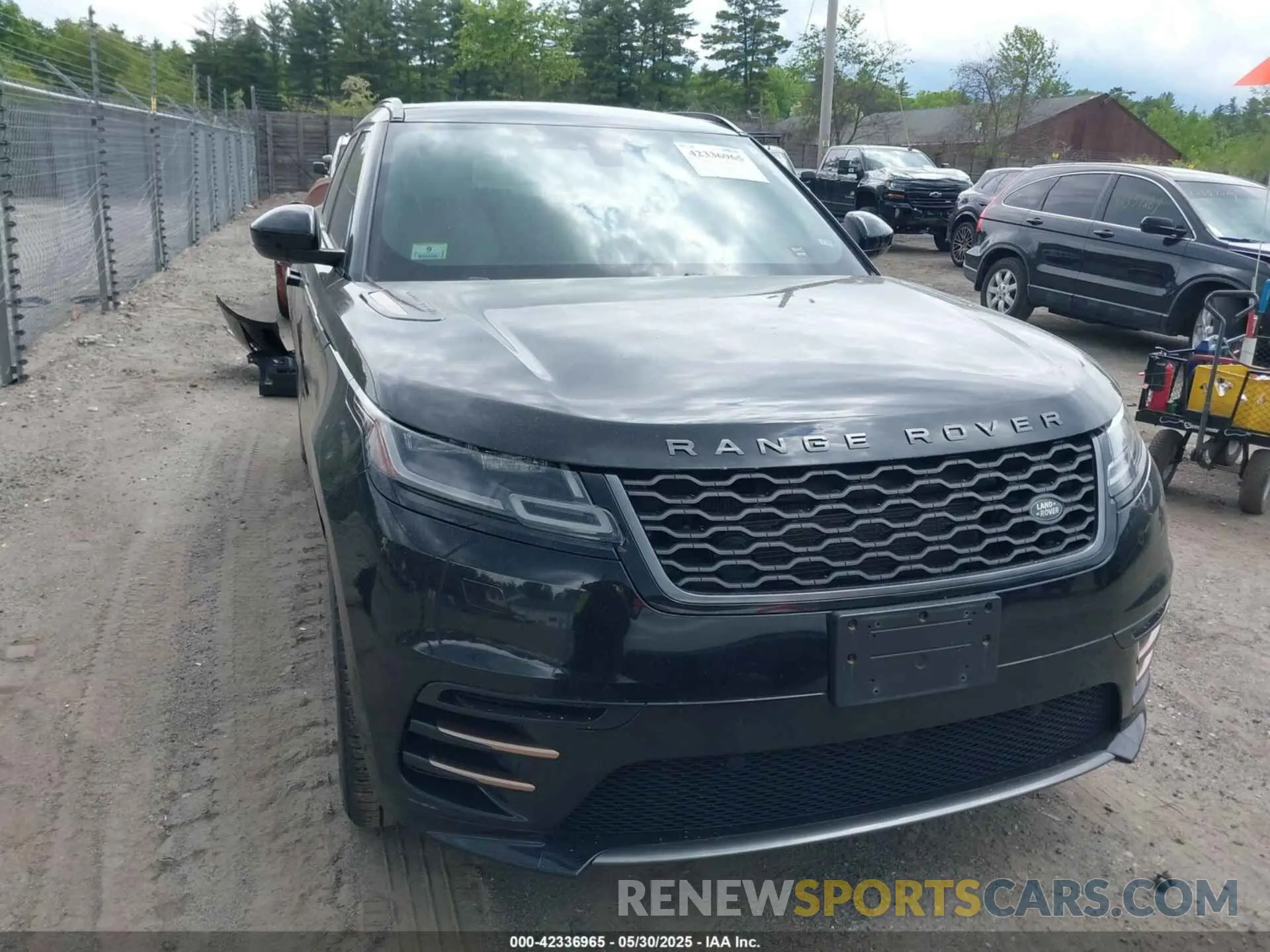 13 Photograph of a damaged car SALYK2EX5LA242336 LAND ROVER RANGE ROVER VELAR 2020
