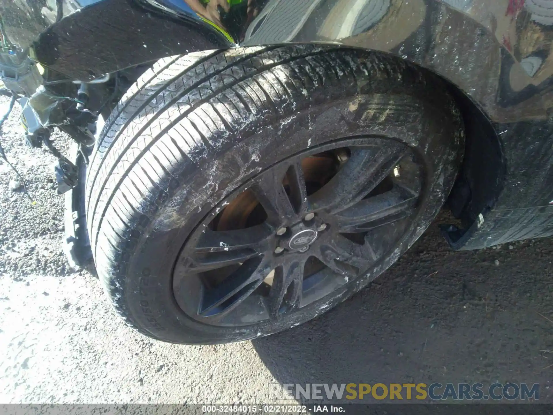 13 Photograph of a damaged car SALYK2EX5LA267804 LAND ROVER RANGE ROVER VELAR 2020