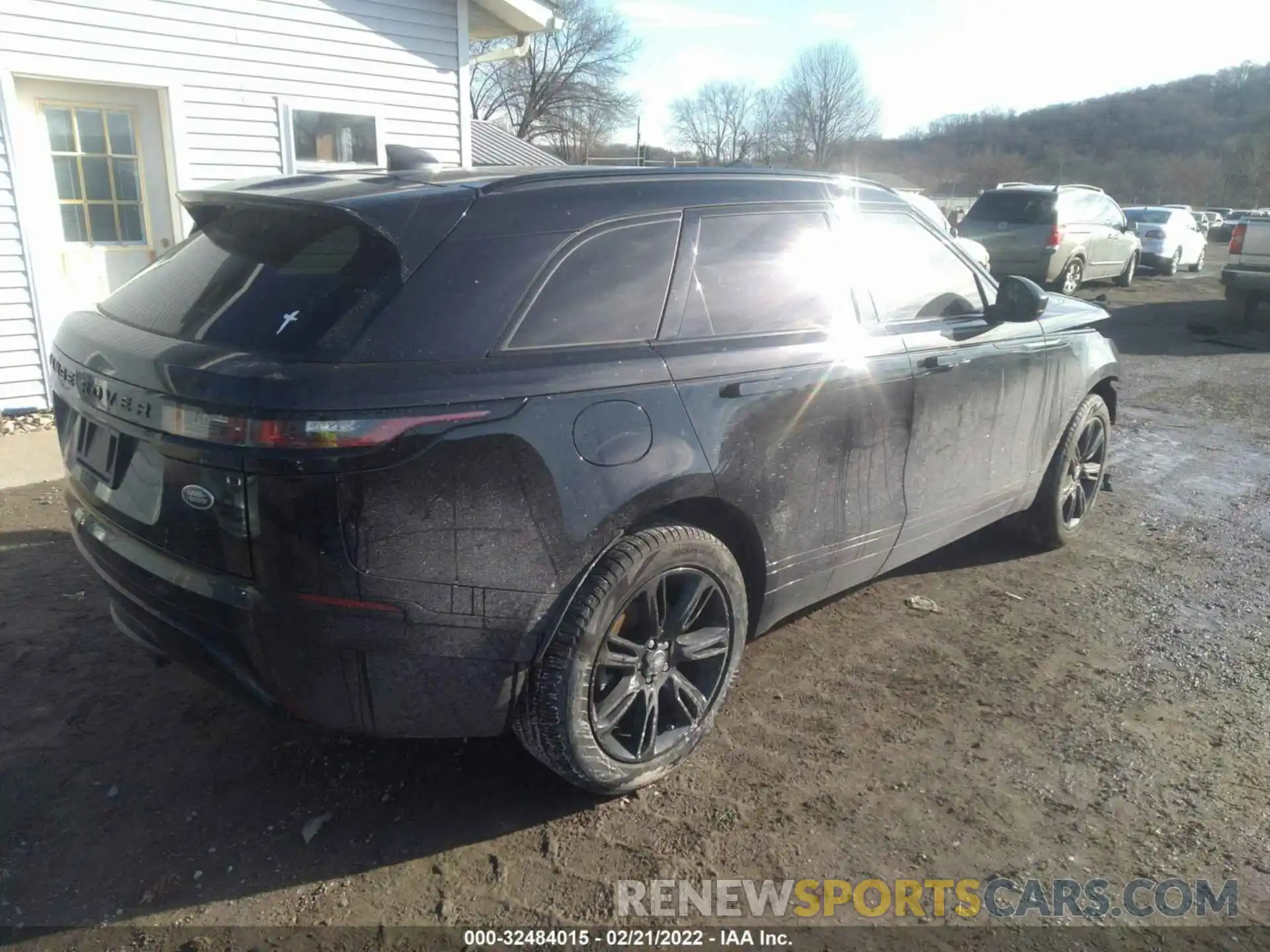 4 Photograph of a damaged car SALYK2EX5LA267804 LAND ROVER RANGE ROVER VELAR 2020