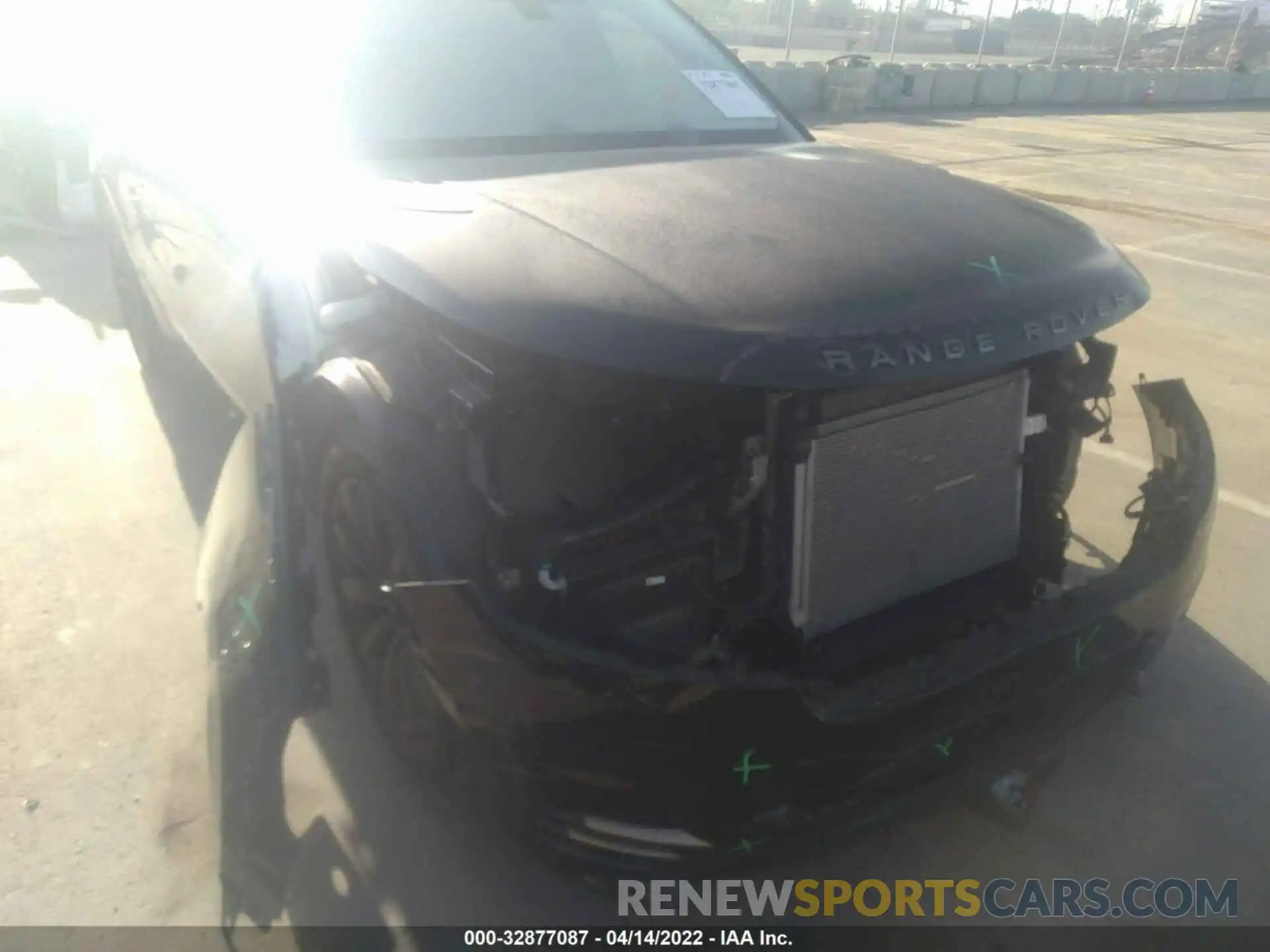 6 Photograph of a damaged car SALYK2EX5LA287163 LAND ROVER RANGE ROVER VELAR 2020