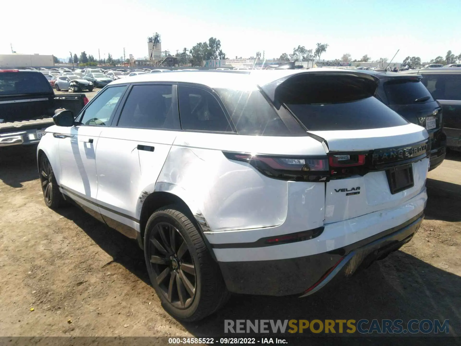 3 Photograph of a damaged car SALYK2EX6LA238893 LAND ROVER RANGE ROVER VELAR 2020