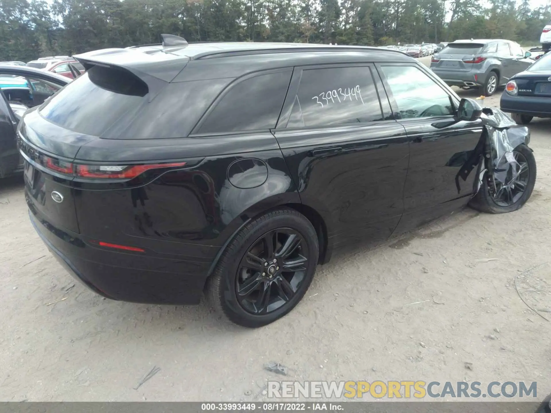 4 Photograph of a damaged car SALYK2EX6LA273952 LAND ROVER RANGE ROVER VELAR 2020