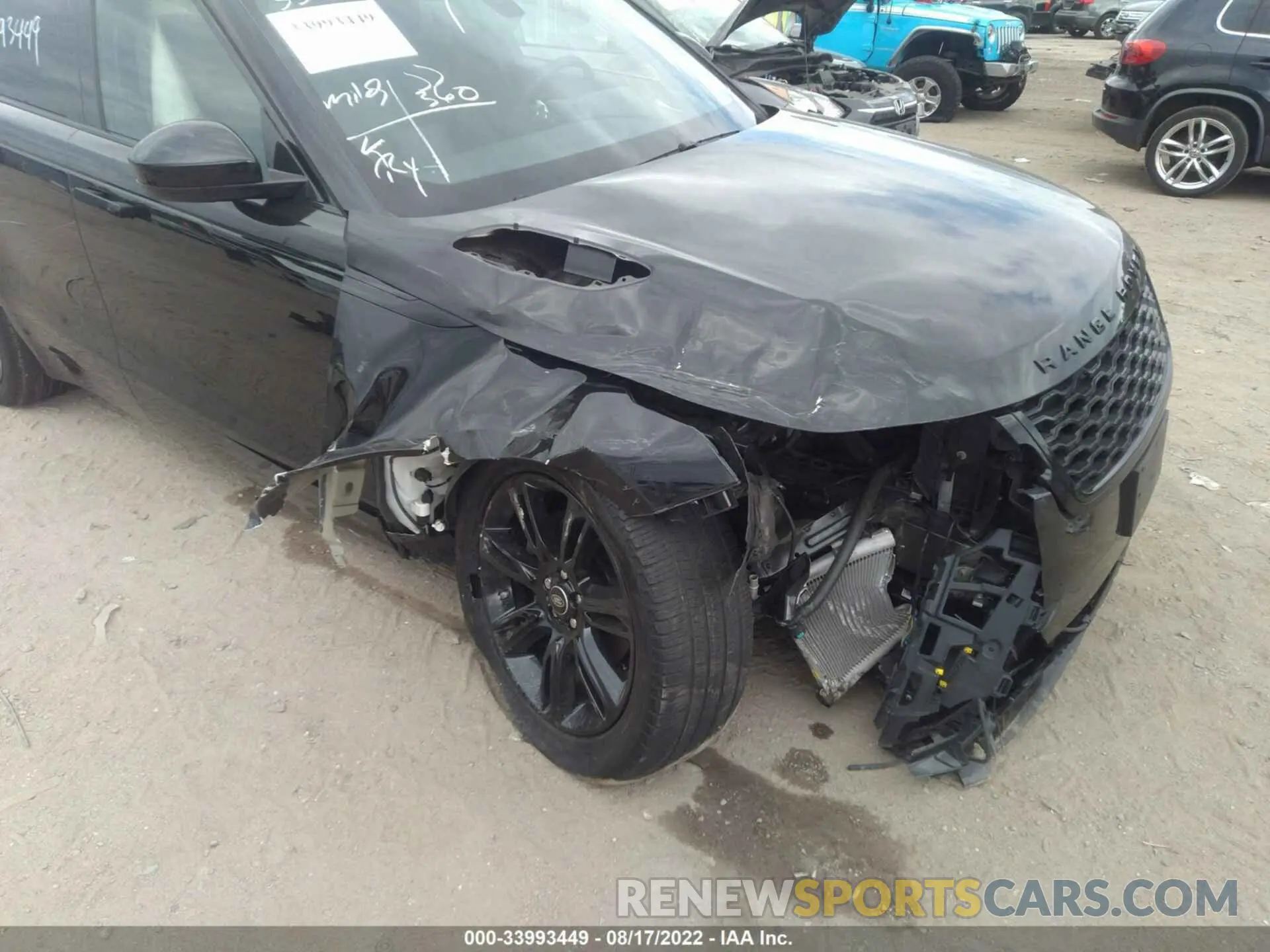 6 Photograph of a damaged car SALYK2EX6LA273952 LAND ROVER RANGE ROVER VELAR 2020