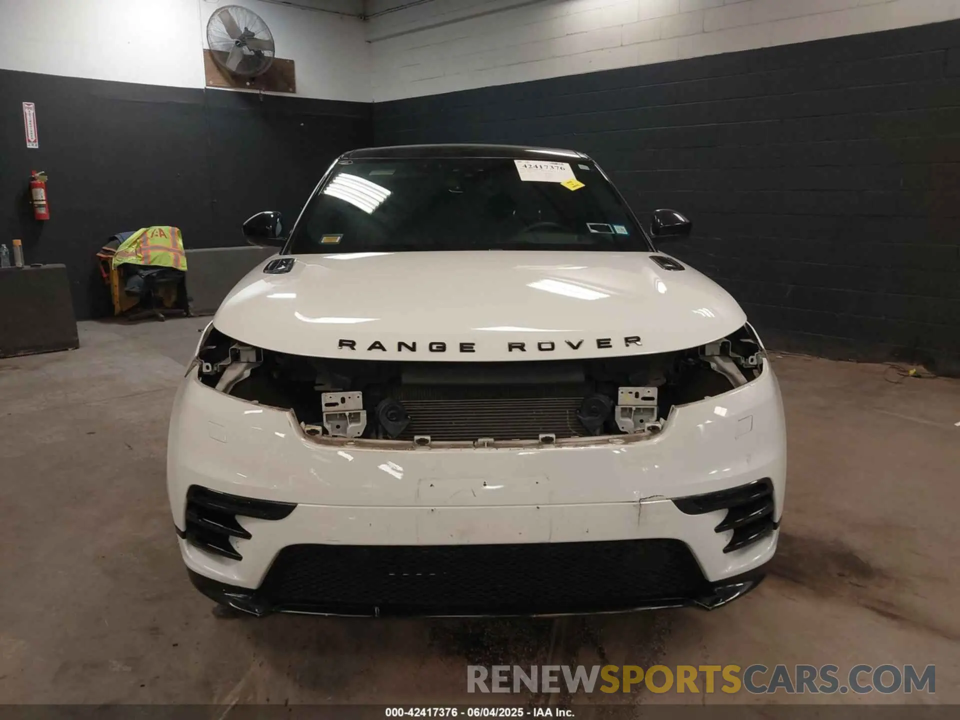 13 Photograph of a damaged car SALYK2EX7LA247845 LAND ROVER RANGE ROVER VELAR 2020