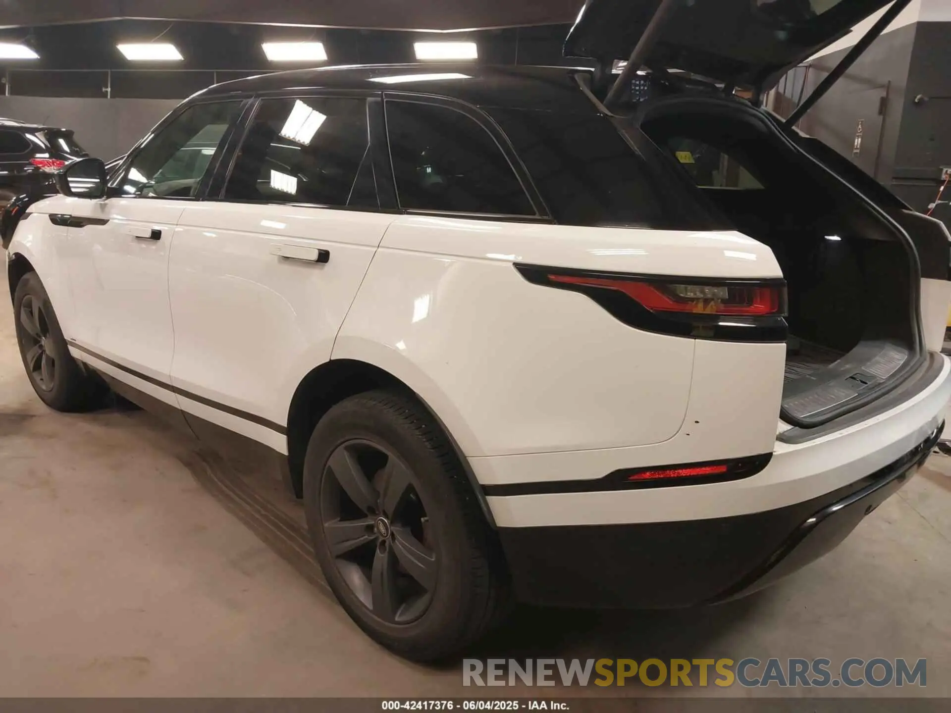 3 Photograph of a damaged car SALYK2EX7LA247845 LAND ROVER RANGE ROVER VELAR 2020
