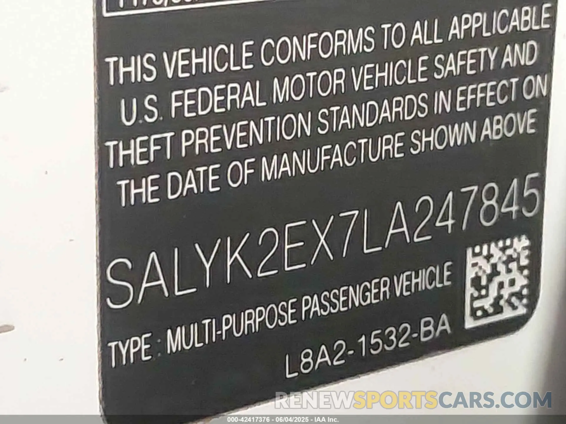 9 Photograph of a damaged car SALYK2EX7LA247845 LAND ROVER RANGE ROVER VELAR 2020