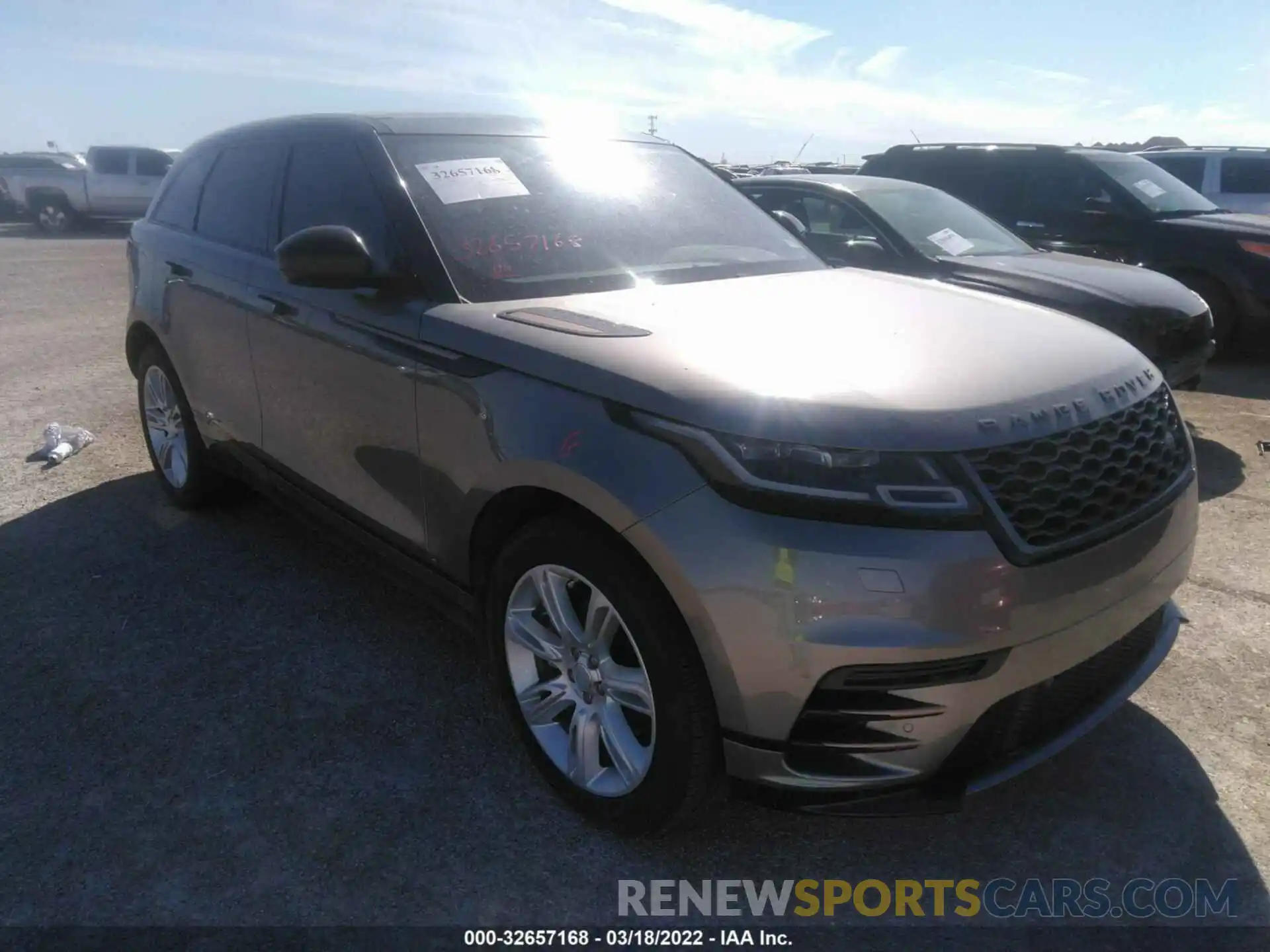 1 Photograph of a damaged car SALYK2EX8LA237986 LAND ROVER RANGE ROVER VELAR 2020