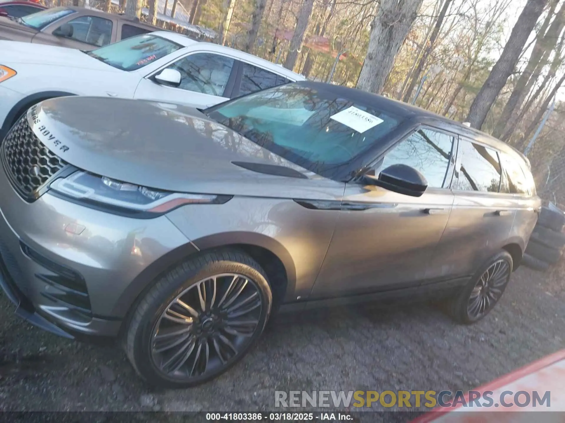 14 Photograph of a damaged car SALYK2EX8LA275671 LAND ROVER RANGE ROVER VELAR 2020