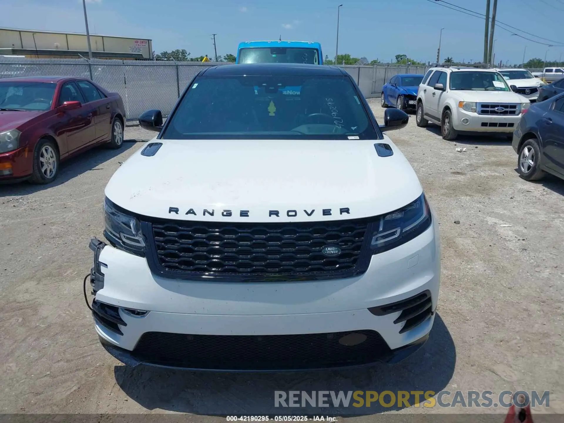 12 Photograph of a damaged car SALYK2EX9LA252092 LAND ROVER RANGE ROVER VELAR 2020