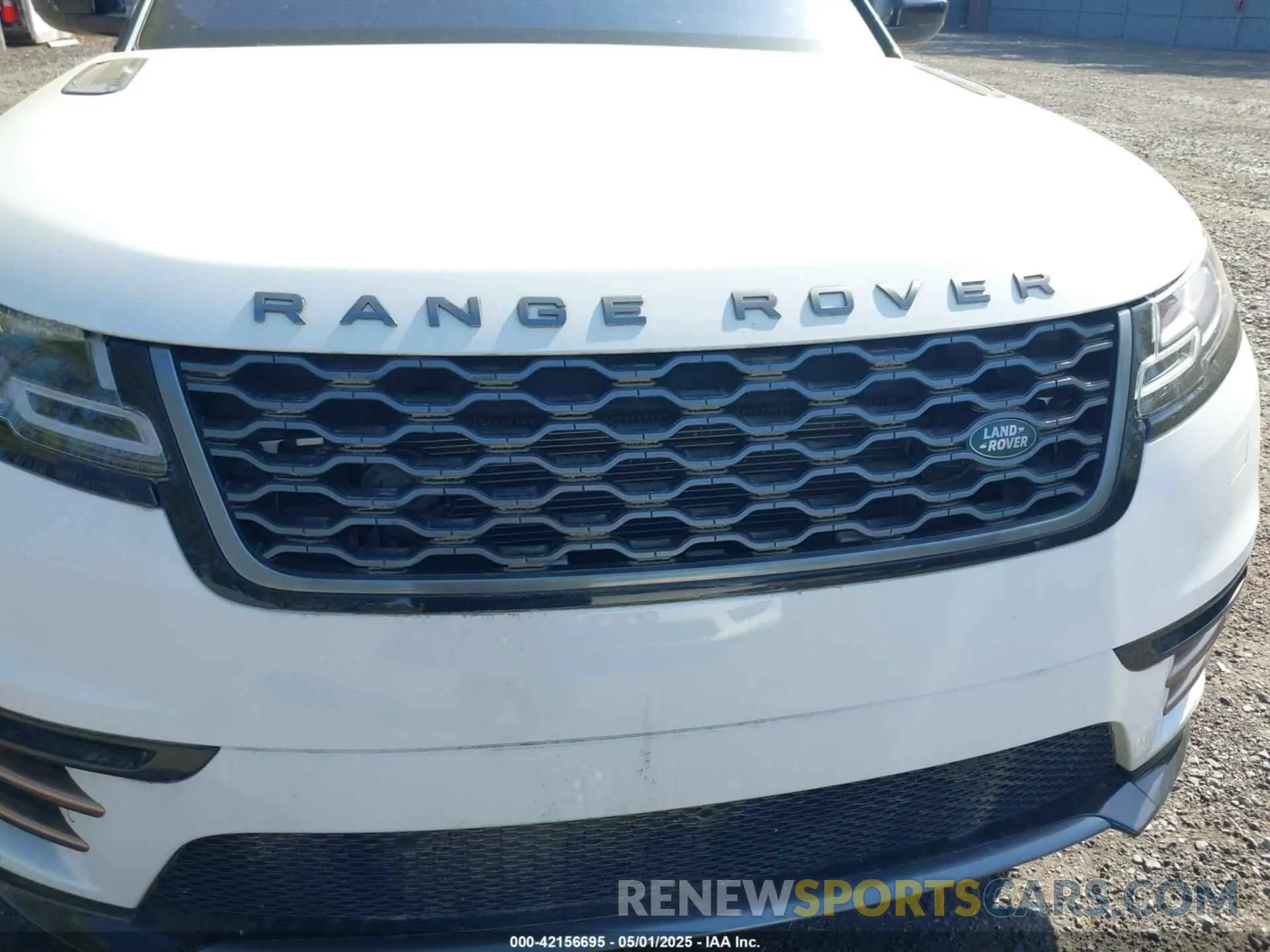 6 Photograph of a damaged car SALYK2EX9LA261388 LAND ROVER RANGE ROVER VELAR 2020
