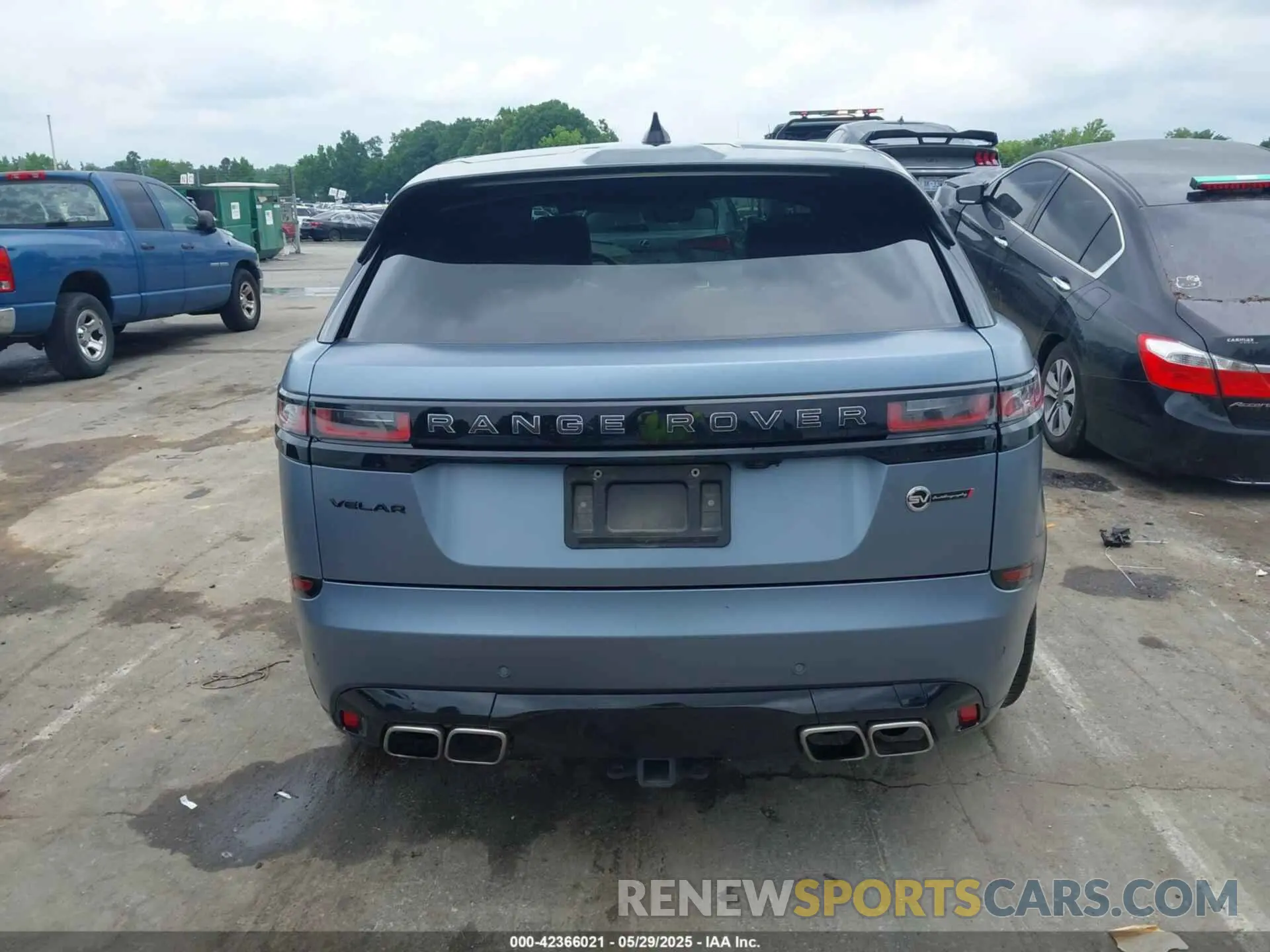 16 Photograph of a damaged car SALYU2EE1LA257148 LAND ROVER RANGE ROVER VELAR 2020