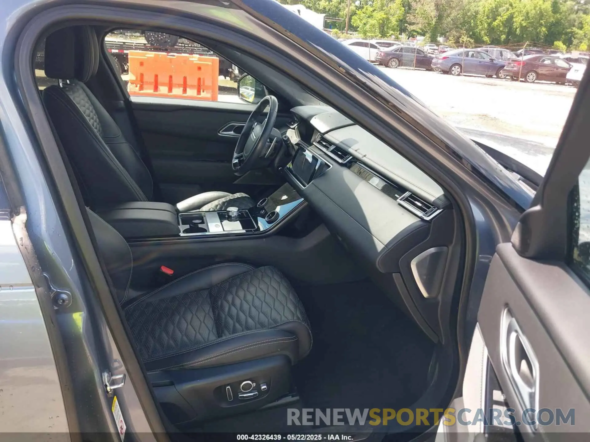 5 Photograph of a damaged car SALYU2EE1LA258140 LAND ROVER RANGE ROVER VELAR 2020