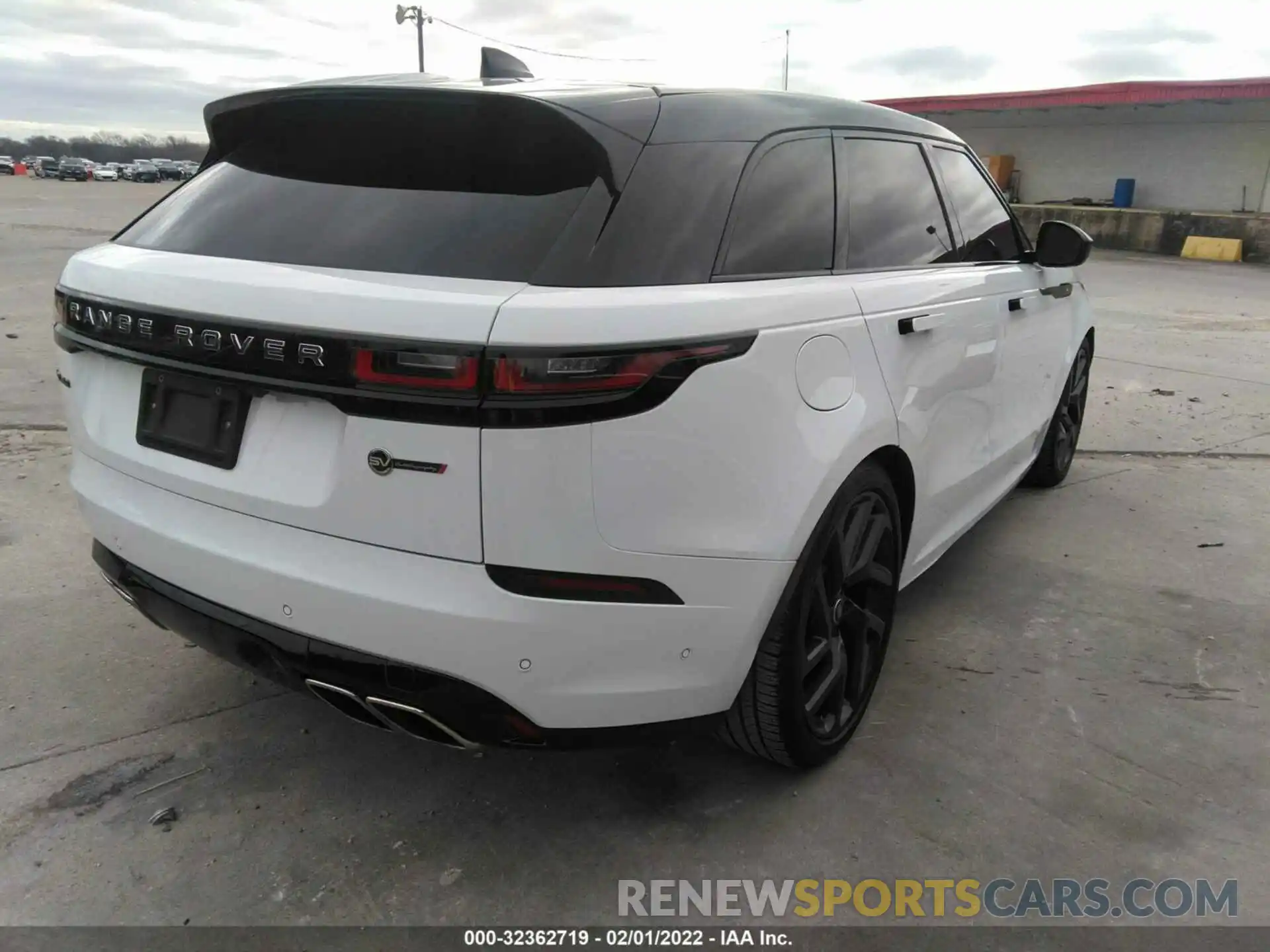 4 Photograph of a damaged car SALYU2EE1LA272426 LAND ROVER RANGE ROVER VELAR 2020