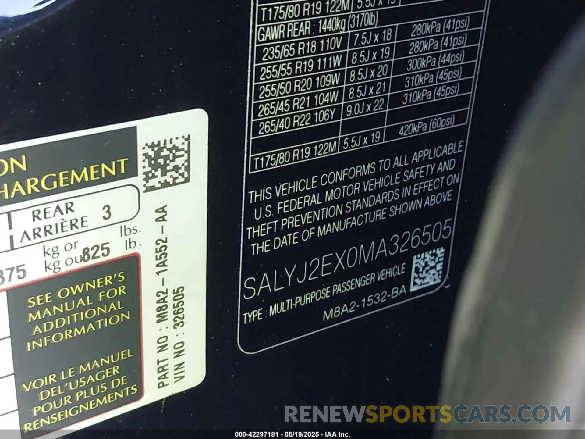 9 Photograph of a damaged car SALYJ2EX0MA326505 LAND ROVER RANGE ROVER VELAR 2021