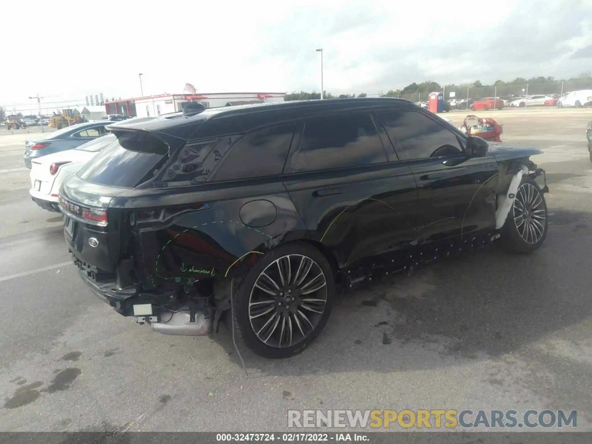 4 Photograph of a damaged car SALYT2EU8MA299439 LAND ROVER RANGE ROVER VELAR 2021