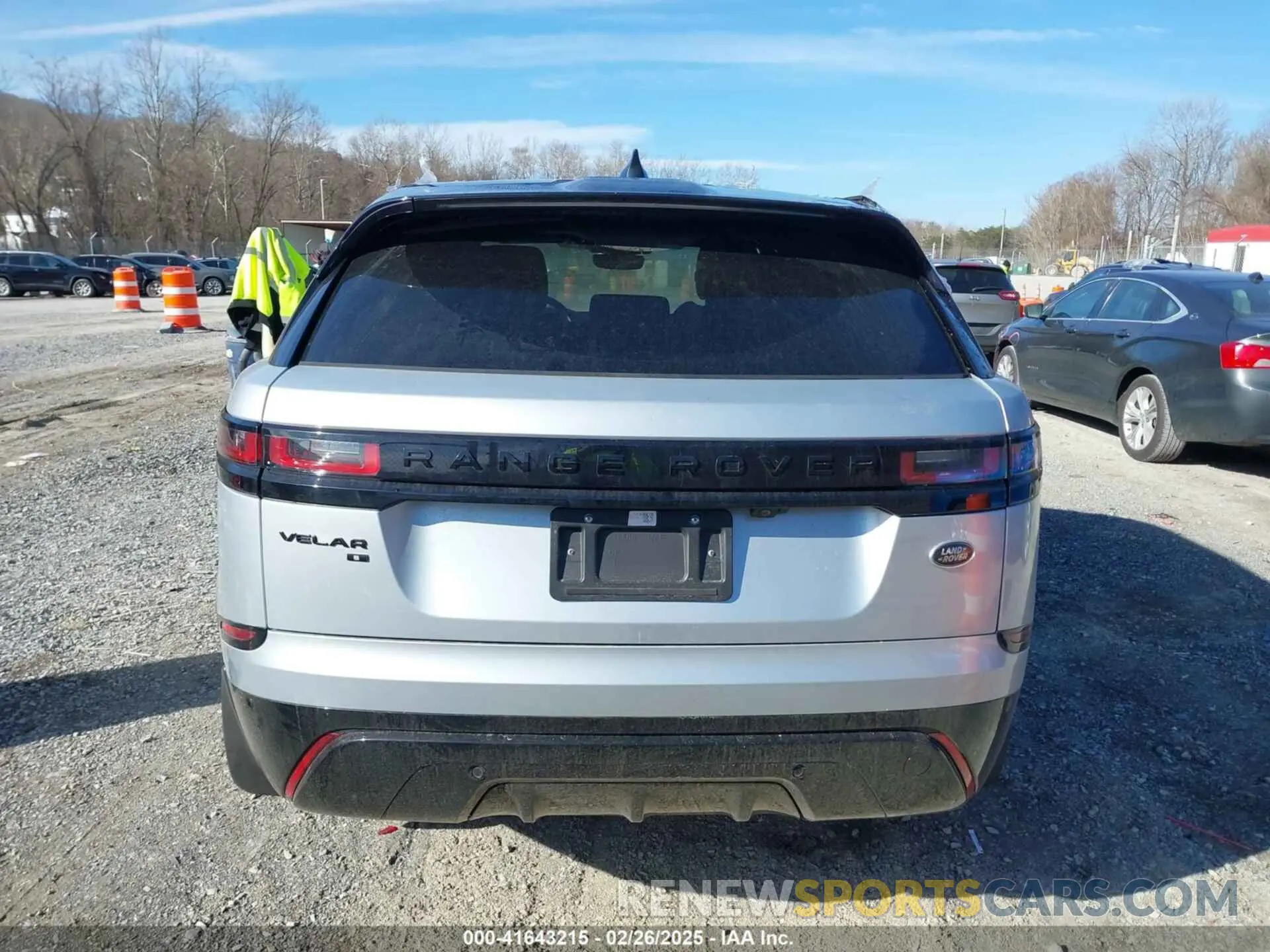 16 Photograph of a damaged car SALYT2EX1MA306855 LAND ROVER RANGE ROVER VELAR 2021