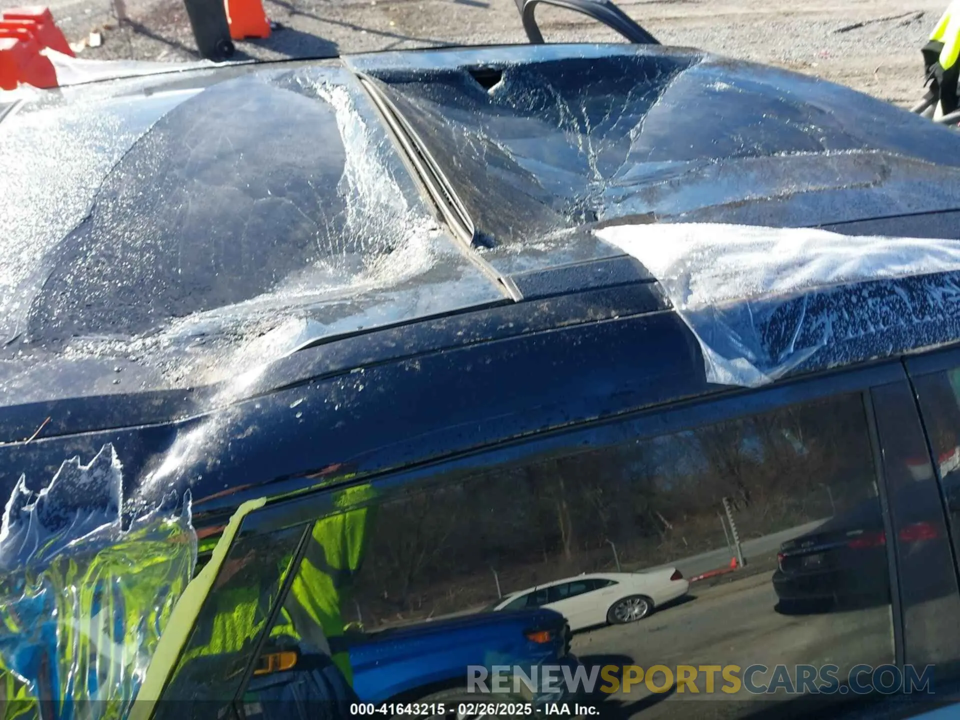 6 Photograph of a damaged car SALYT2EX1MA306855 LAND ROVER RANGE ROVER VELAR 2021