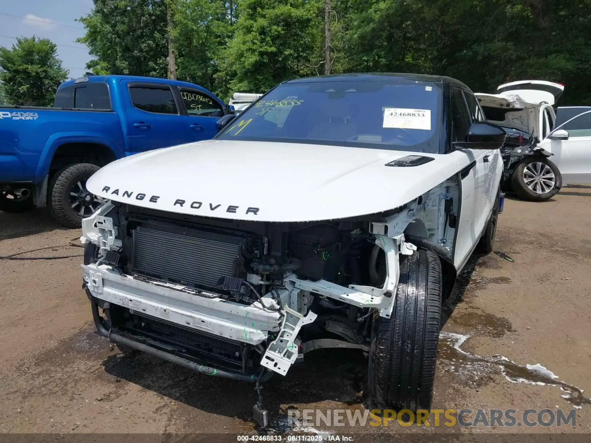 6 Photograph of a damaged car SALYT2EX2MA307478 LAND ROVER RANGE ROVER VELAR 2021