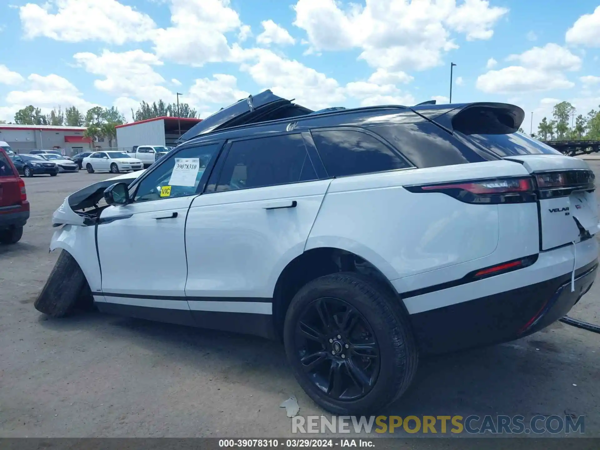 14 Photograph of a damaged car SALYT2EX2MA317508 LAND ROVER RANGE ROVER VELAR 2021