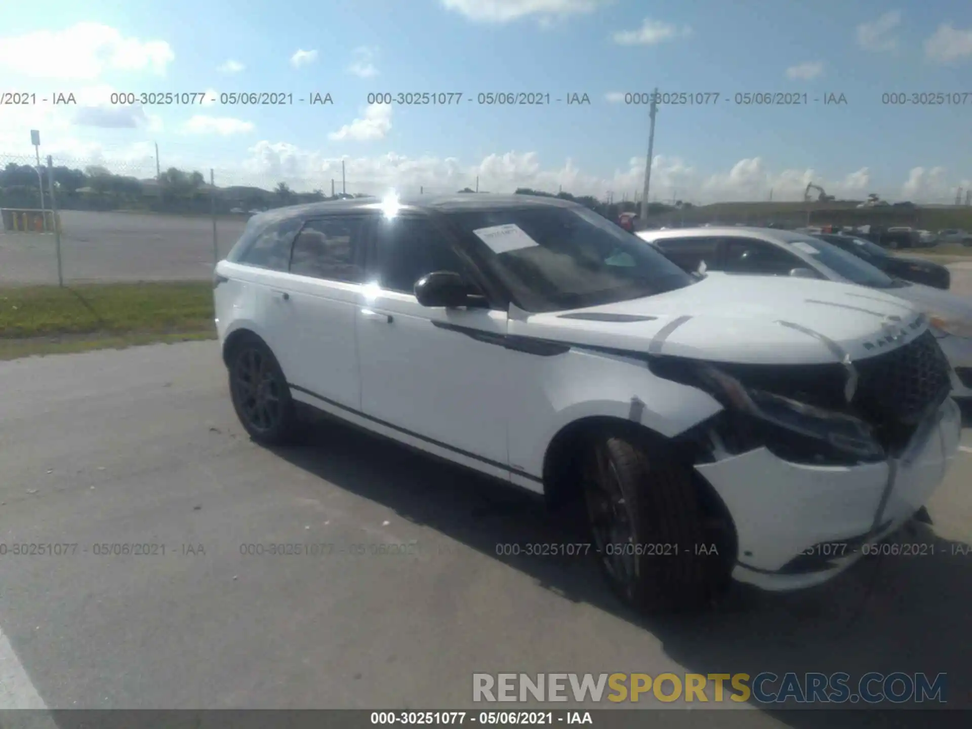 1 Photograph of a damaged car SALYT2EX5MA298839 LAND ROVER RANGE ROVER VELAR 2021