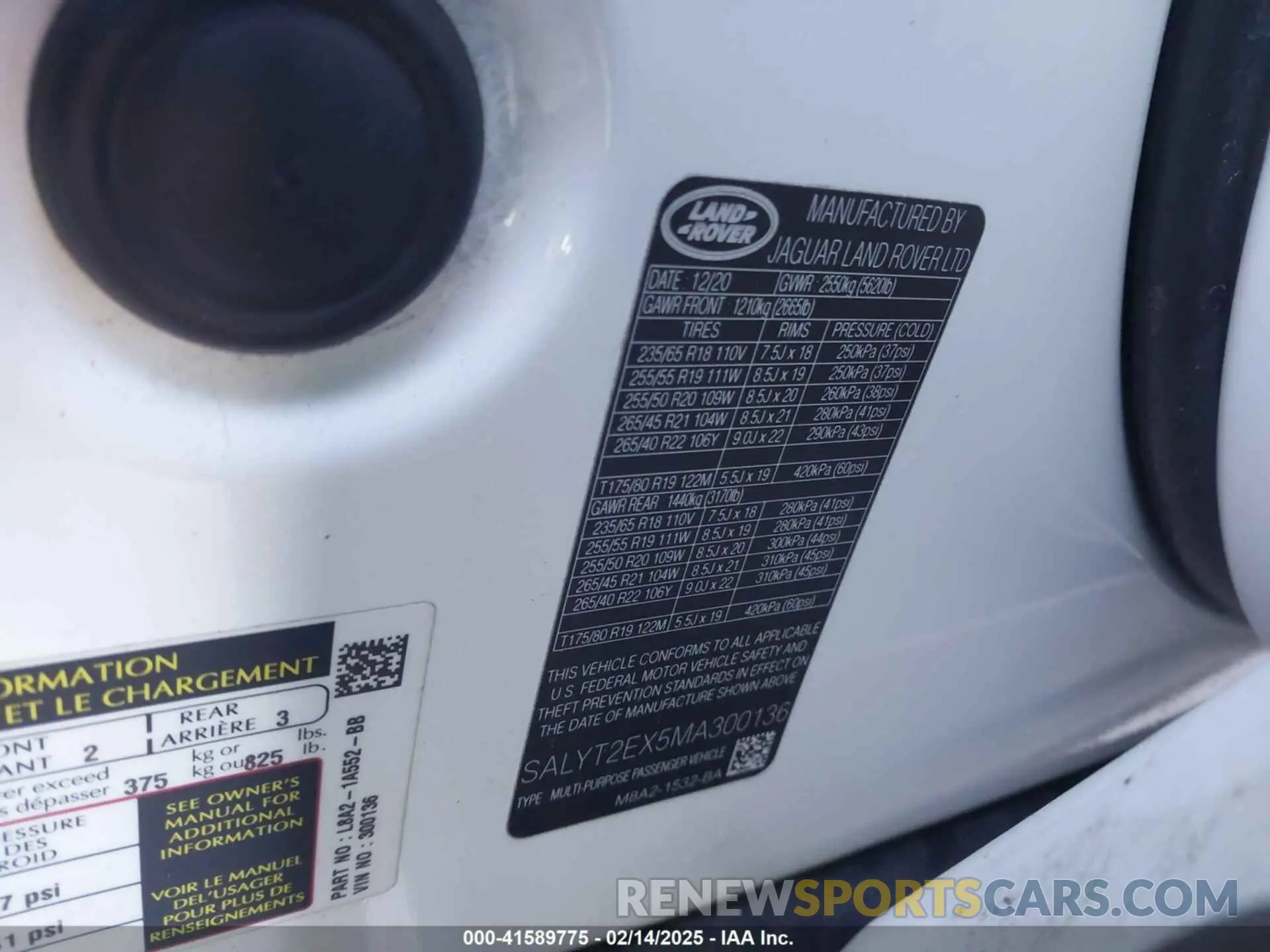 9 Photograph of a damaged car SALYT2EX5MA300136 LAND ROVER RANGE ROVER VELAR 2021