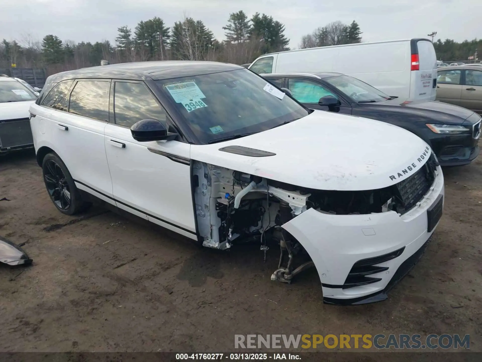 14 Photograph of a damaged car SALYT2EX5MA321200 LAND ROVER RANGE ROVER VELAR 2021