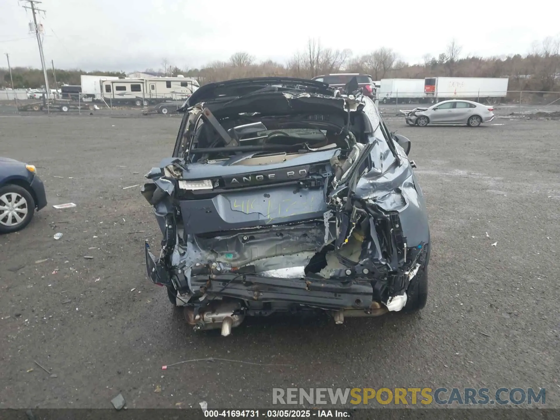 16 Photograph of a damaged car SALYT2EX7MA313759 LAND ROVER RANGE ROVER VELAR 2021