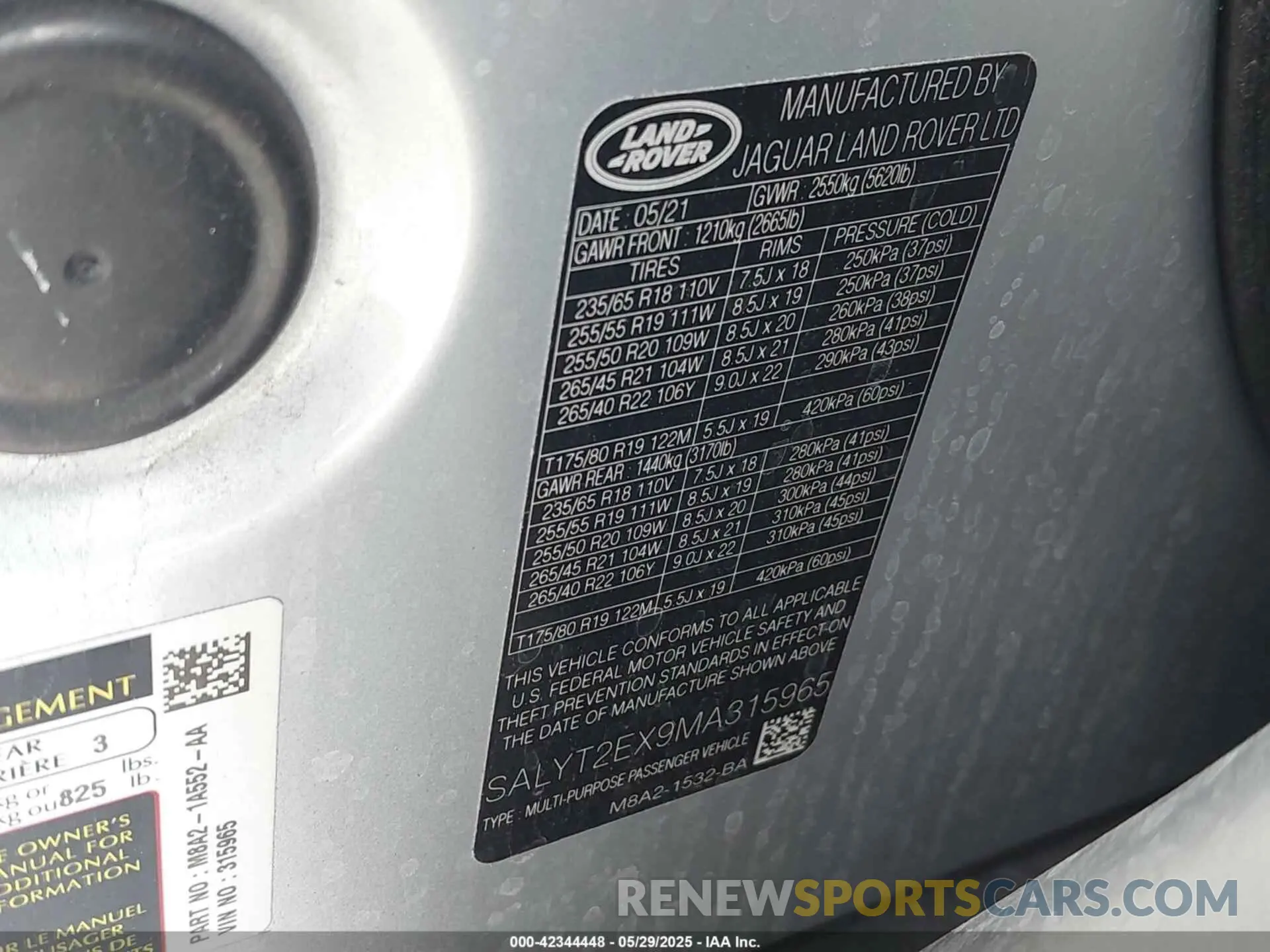 9 Photograph of a damaged car SALYT2EX9MA315965 LAND ROVER RANGE ROVER VELAR 2021