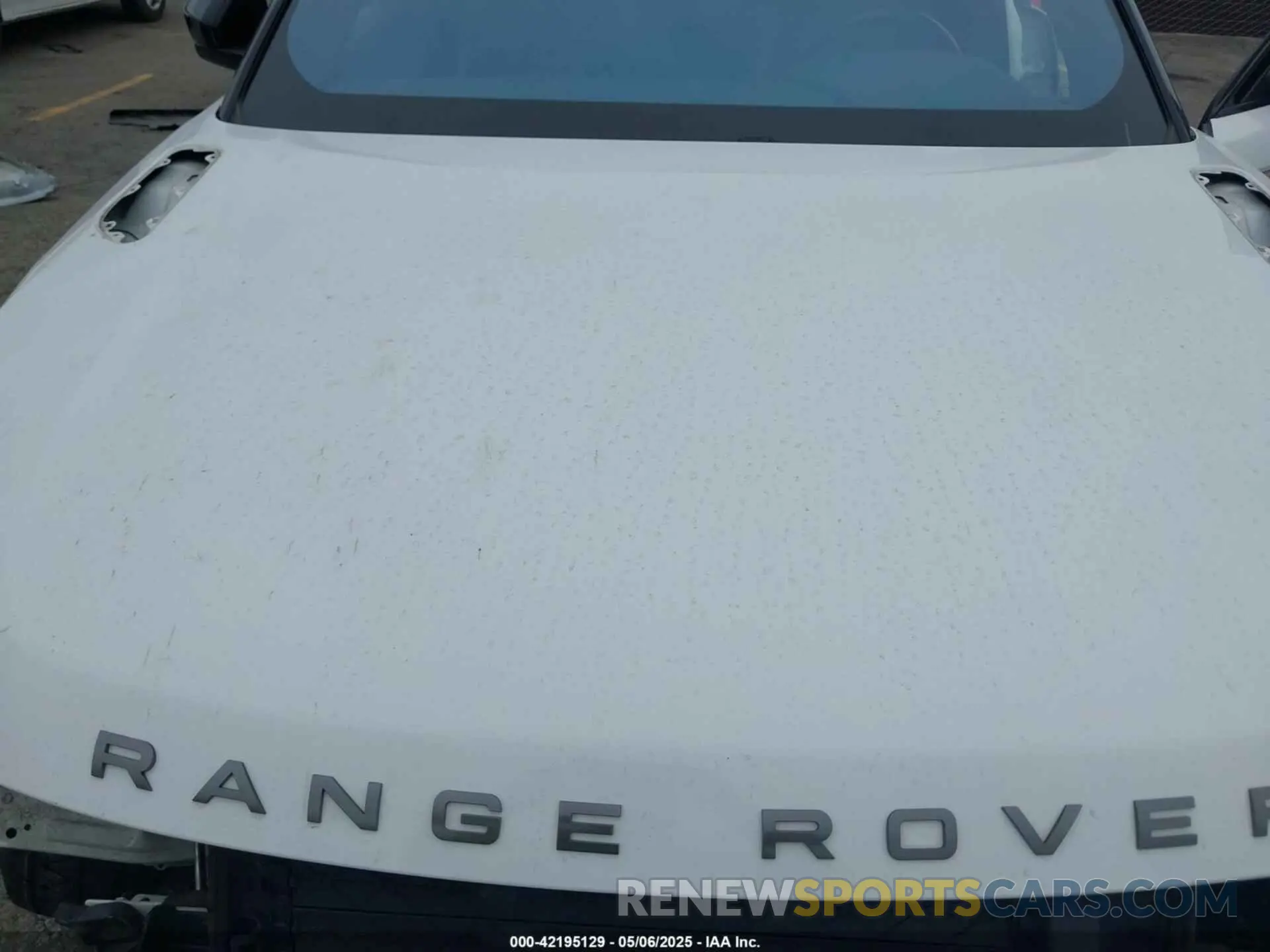 10 Photograph of a damaged car SALYT2EXXMA314324 LAND ROVER RANGE ROVER VELAR 2021