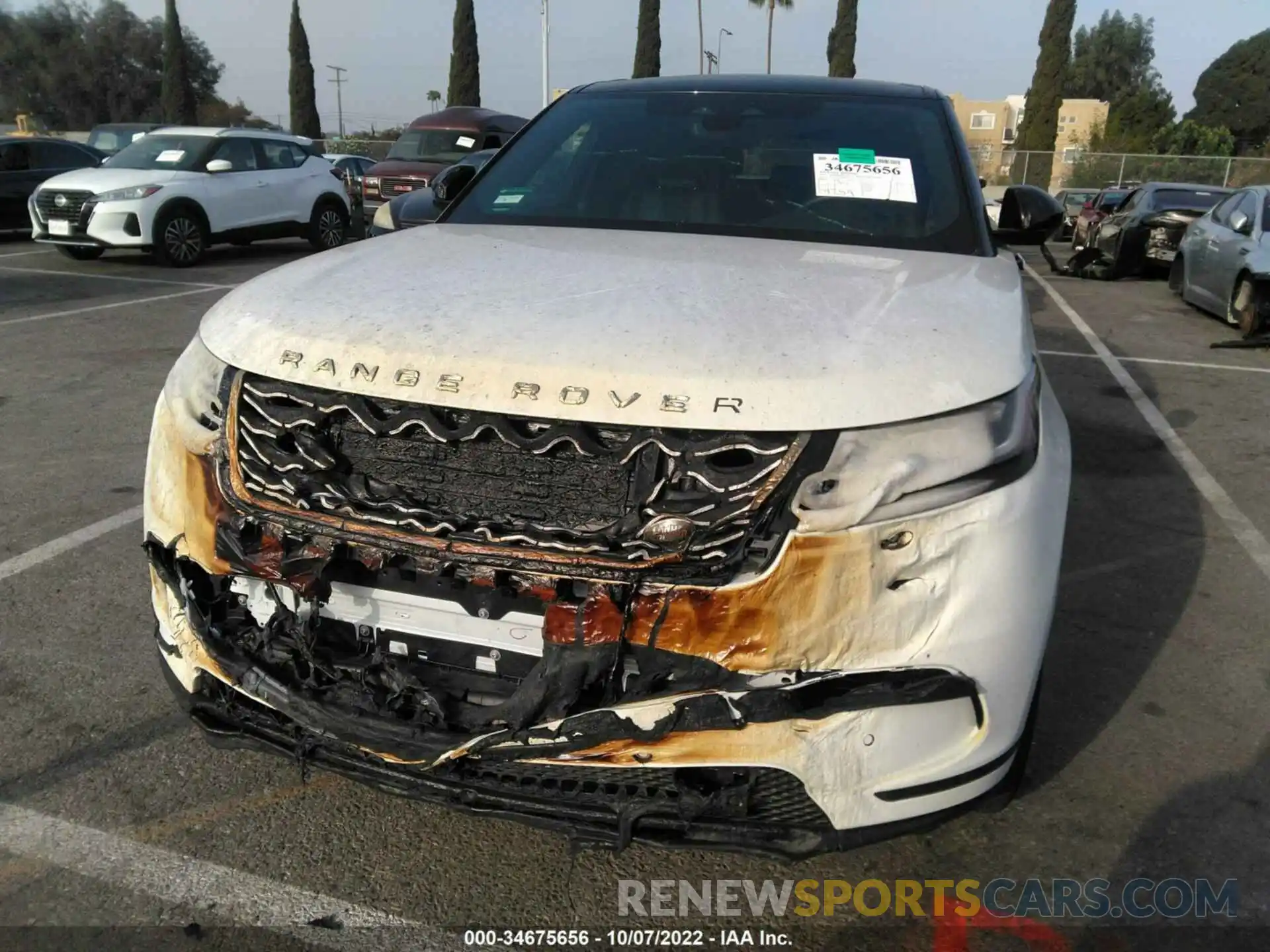 6 Photograph of a damaged car SALYJ2EX7NA336983 LAND ROVER RANGE ROVER VELAR 2022