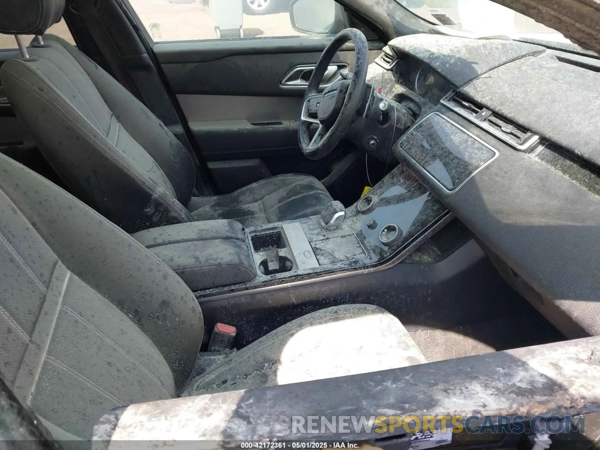 5 Photograph of a damaged car SALYT2EX0NA334650 LAND ROVER RANGE ROVER VELAR 2022