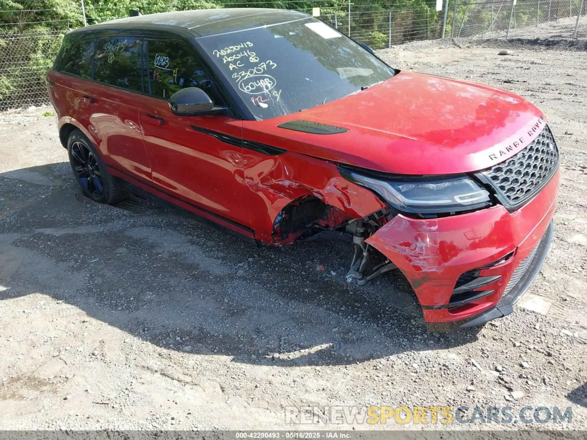 1 Photograph of a damaged car SALYT2EX1NA330073 LAND ROVER RANGE ROVER VELAR 2022