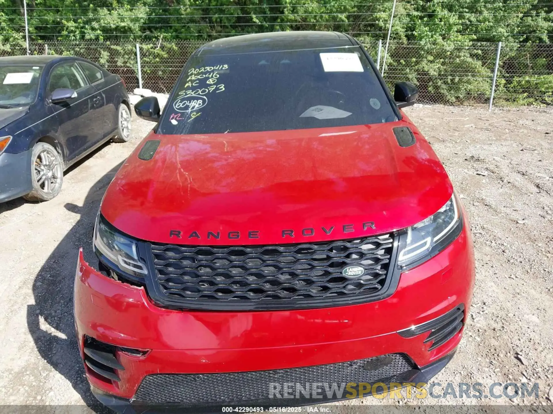 12 Photograph of a damaged car SALYT2EX1NA330073 LAND ROVER RANGE ROVER VELAR 2022