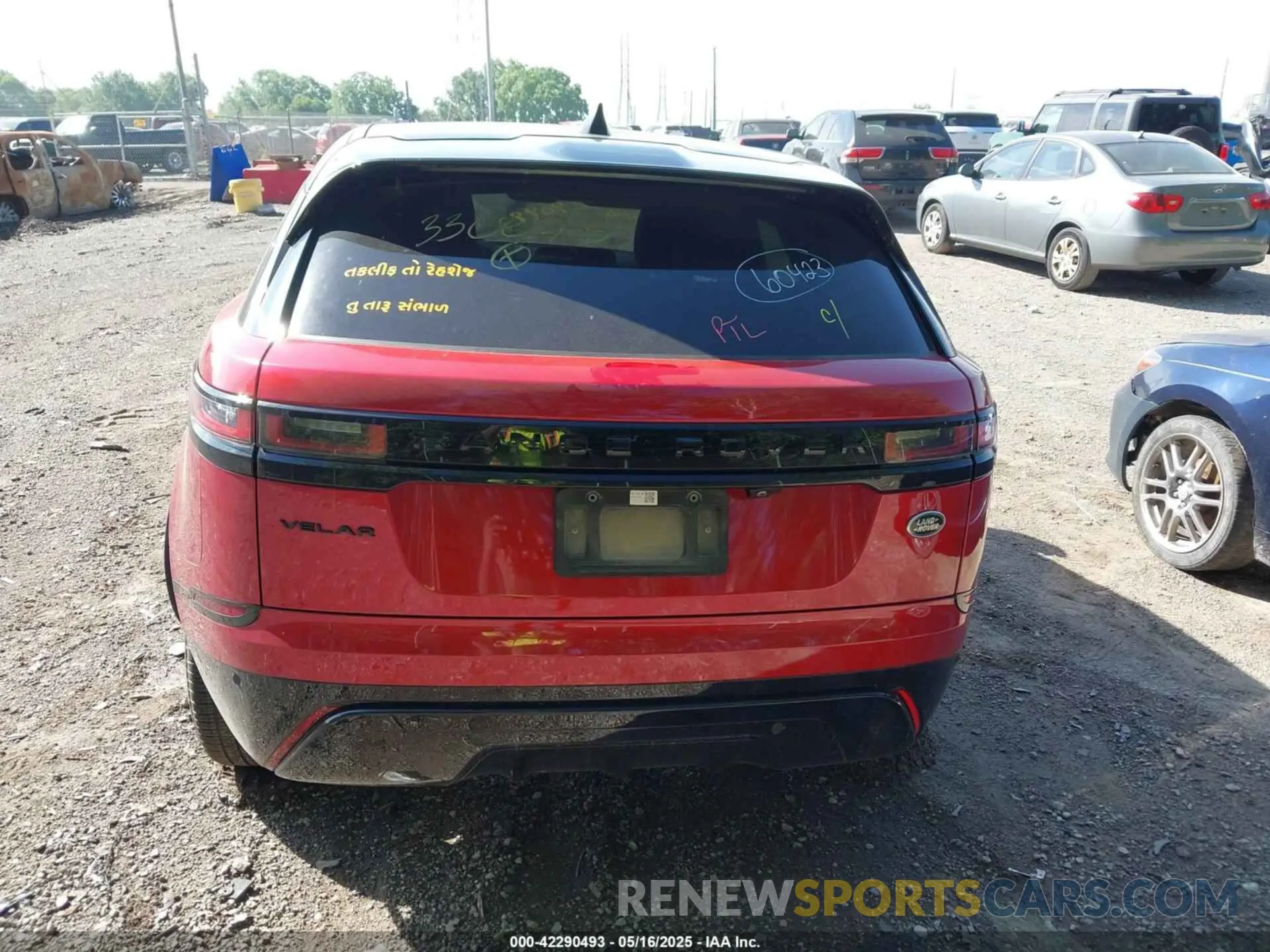 16 Photograph of a damaged car SALYT2EX1NA330073 LAND ROVER RANGE ROVER VELAR 2022