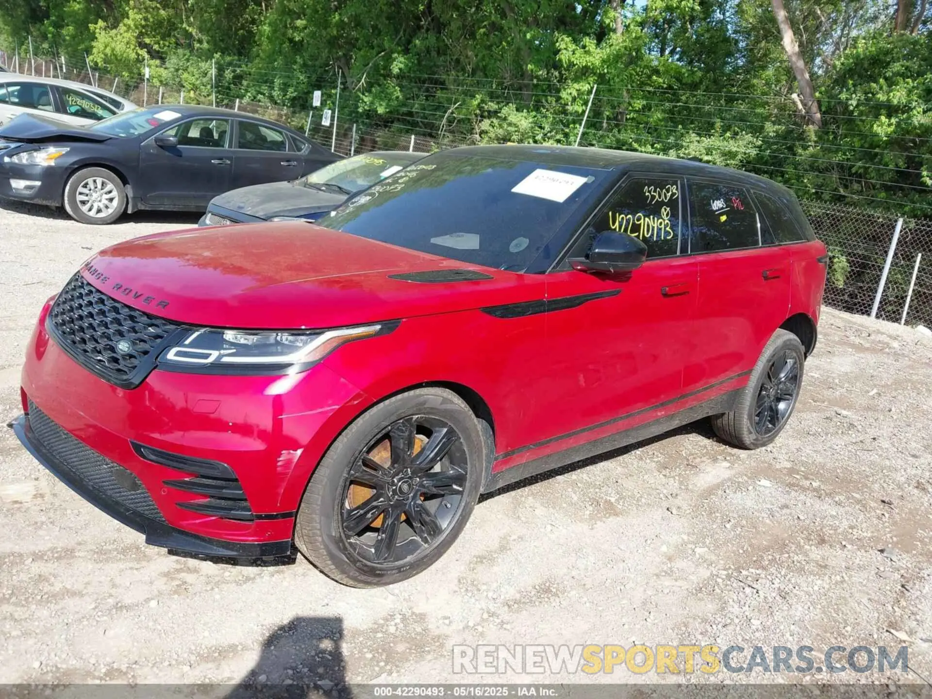 2 Photograph of a damaged car SALYT2EX1NA330073 LAND ROVER RANGE ROVER VELAR 2022