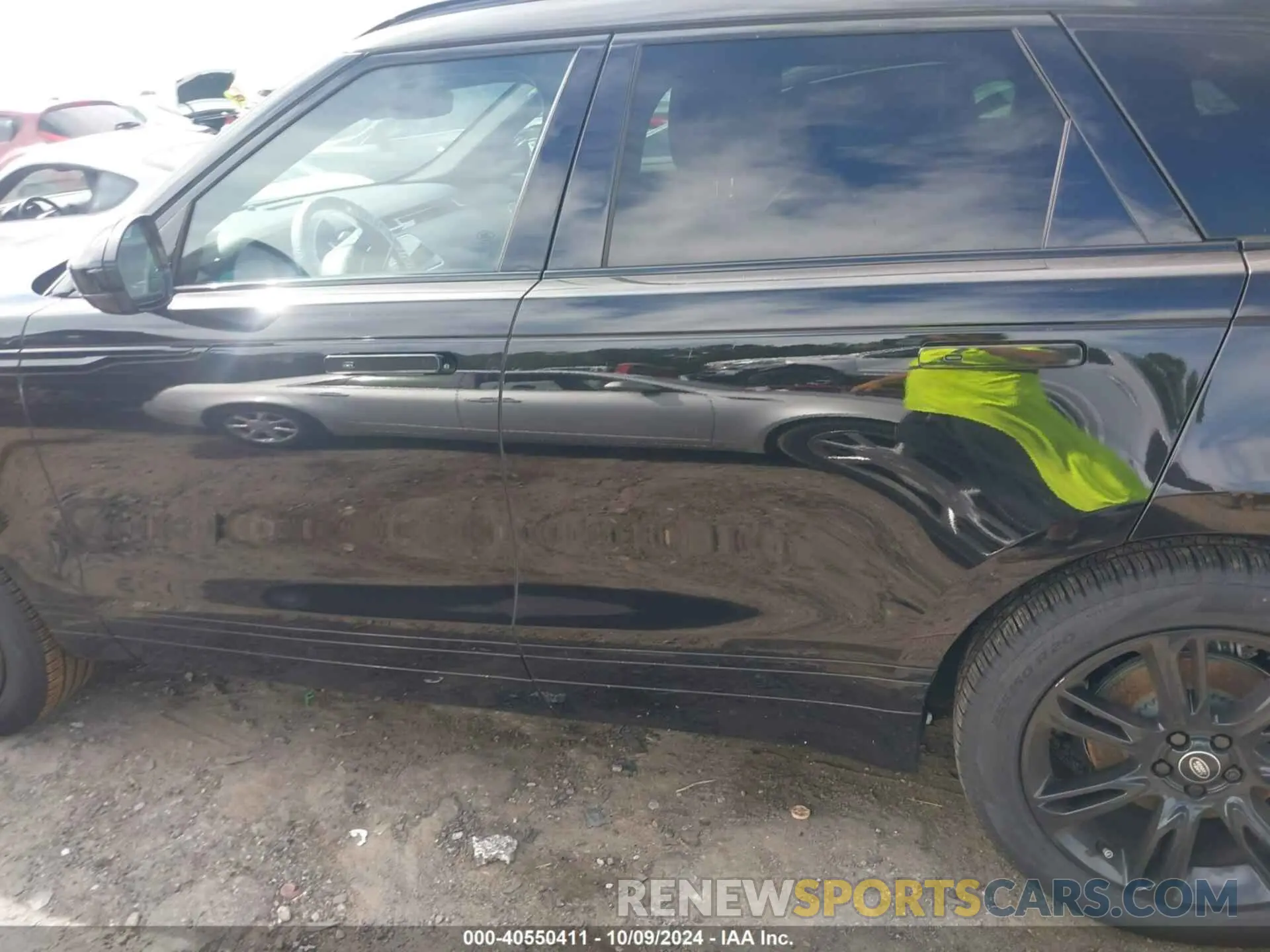 14 Photograph of a damaged car SALYT2EX7NA330157 LAND ROVER RANGE ROVER VELAR 2022