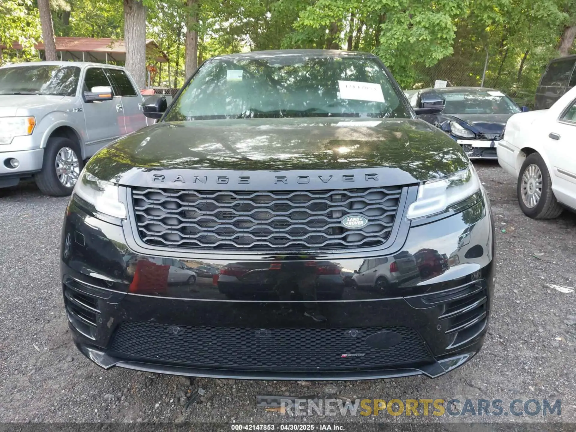 13 Photograph of a damaged car SALYT2EX8NA333925 LAND ROVER RANGE ROVER VELAR 2022