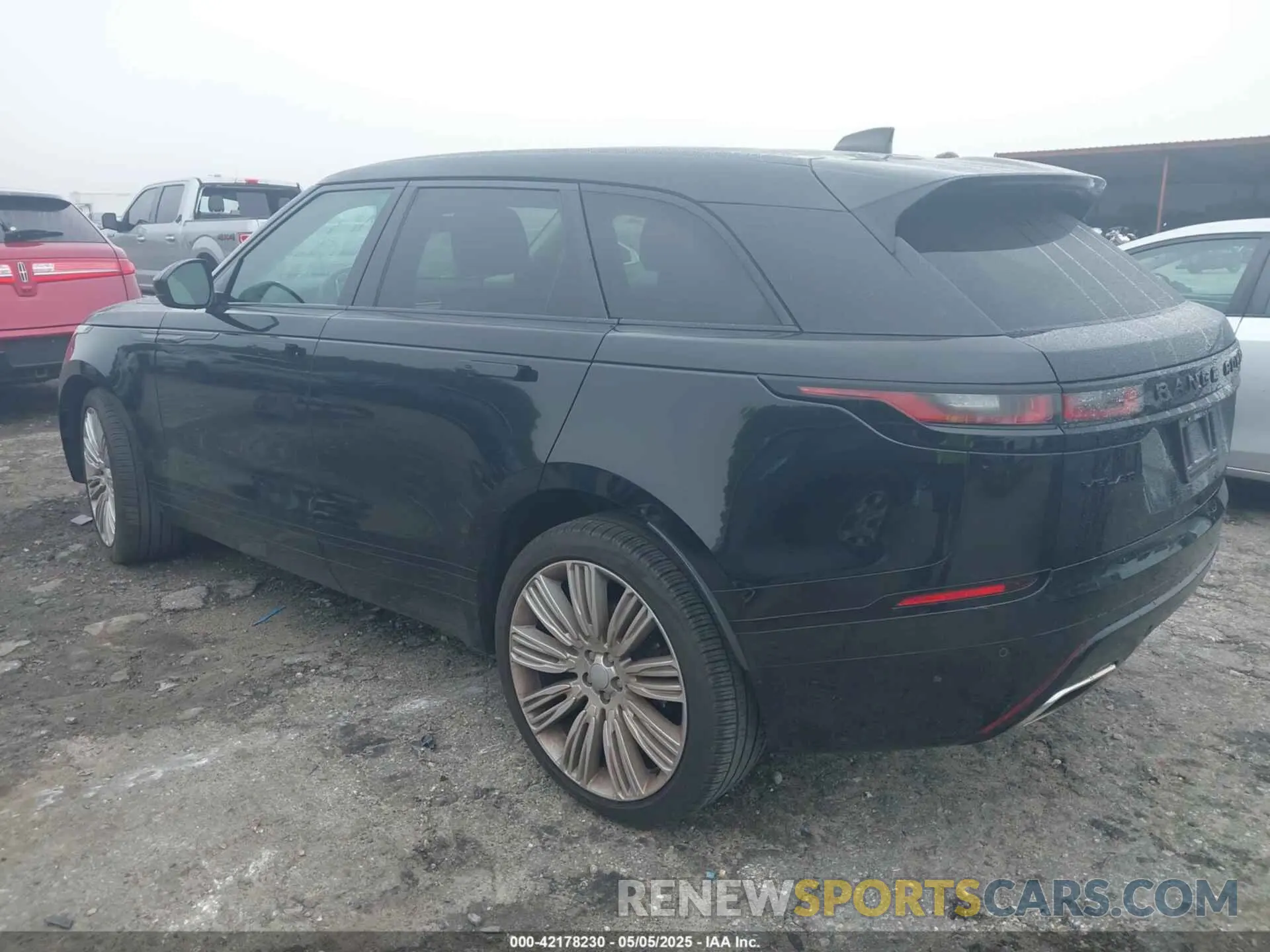 3 Photograph of a damaged car SALYT2EU8PA353164 LAND ROVER RANGE ROVER VELAR 2023