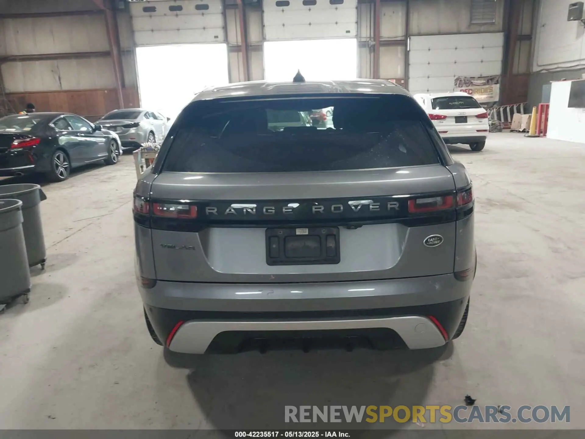17 Photograph of a damaged car SALYT2EX1PA350889 LAND ROVER RANGE ROVER VELAR 2023