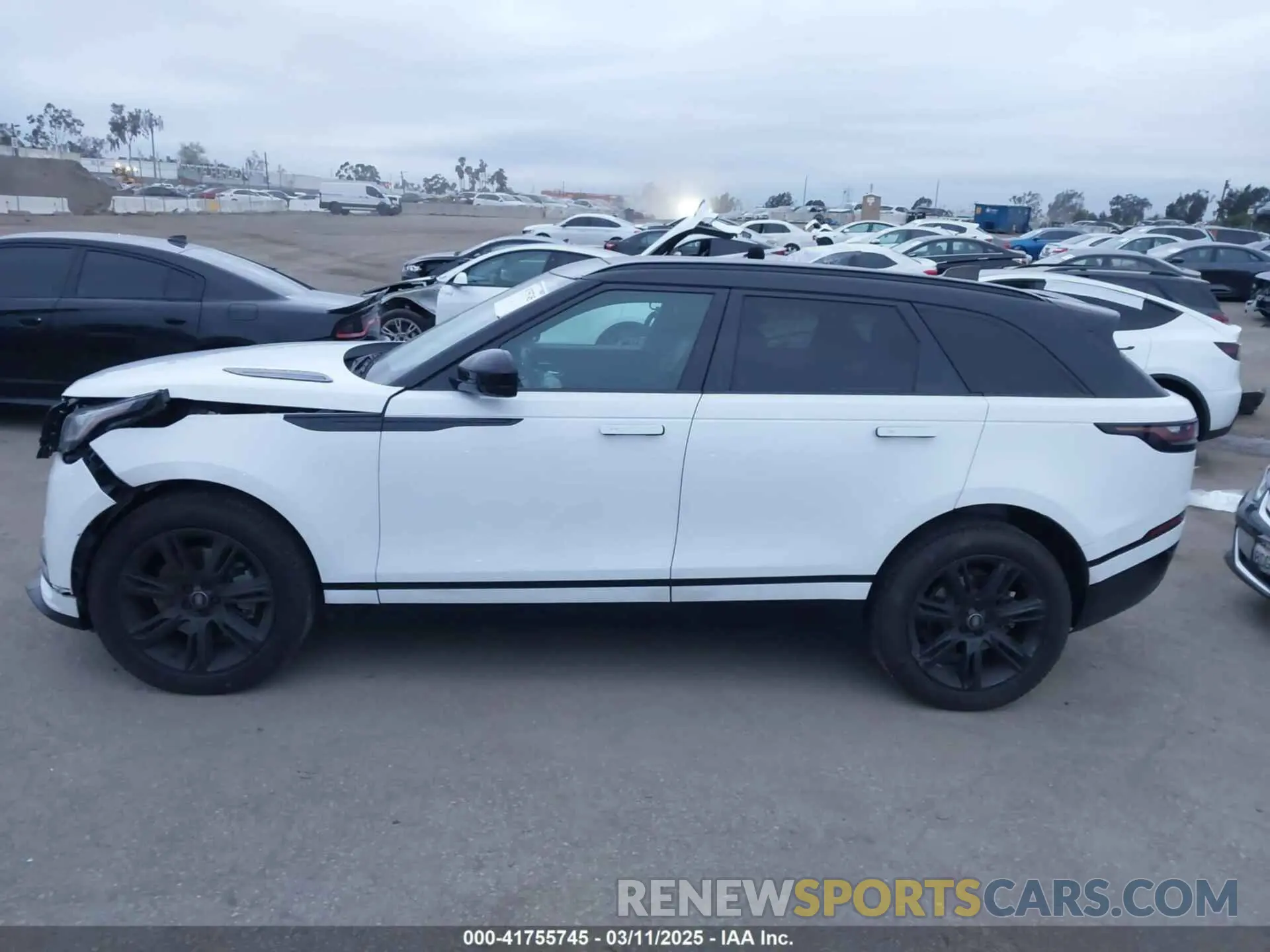 14 Photograph of a damaged car SALYT2EX5PA357585 LAND ROVER RANGE ROVER VELAR 2023