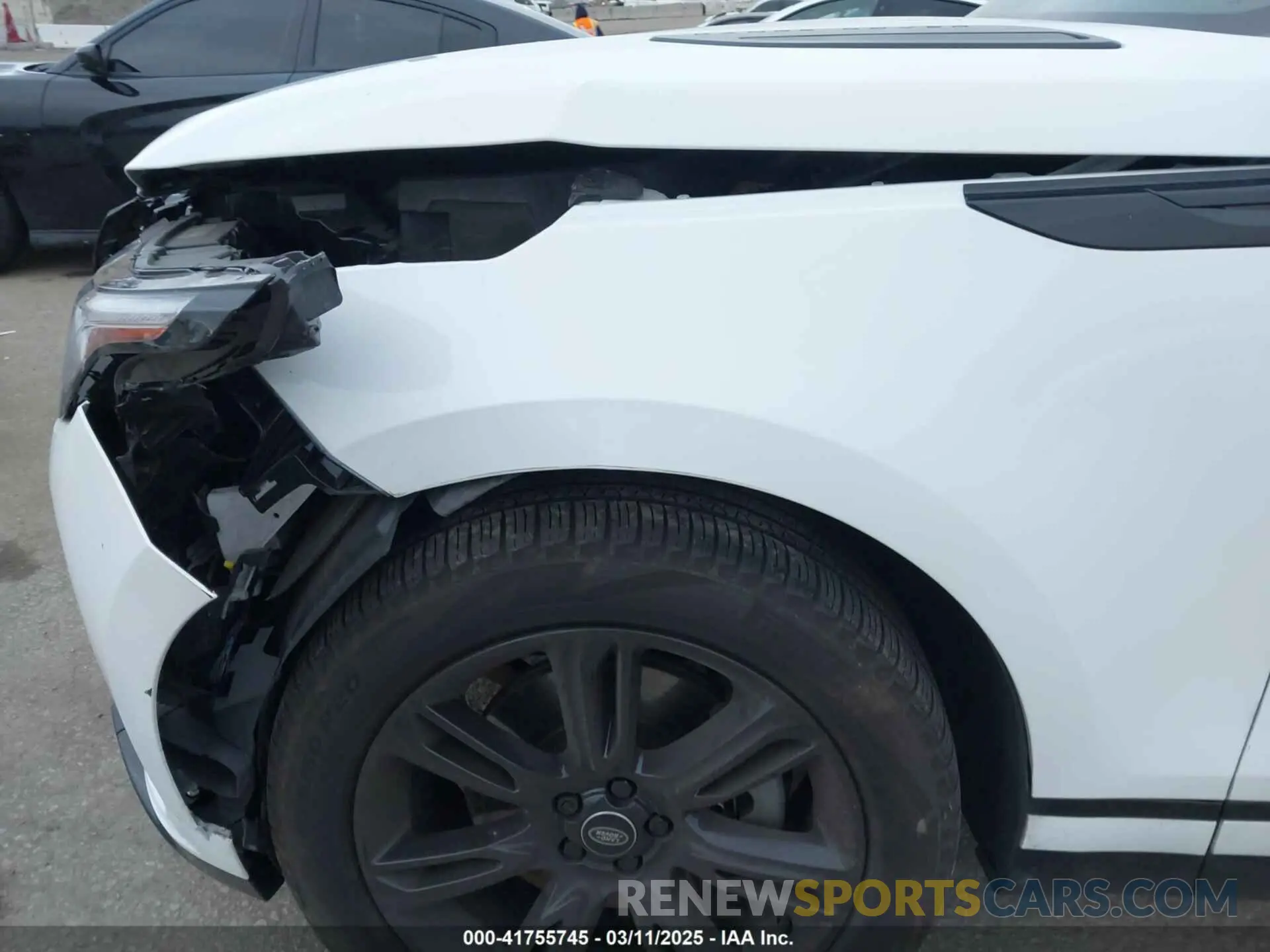 18 Photograph of a damaged car SALYT2EX5PA357585 LAND ROVER RANGE ROVER VELAR 2023