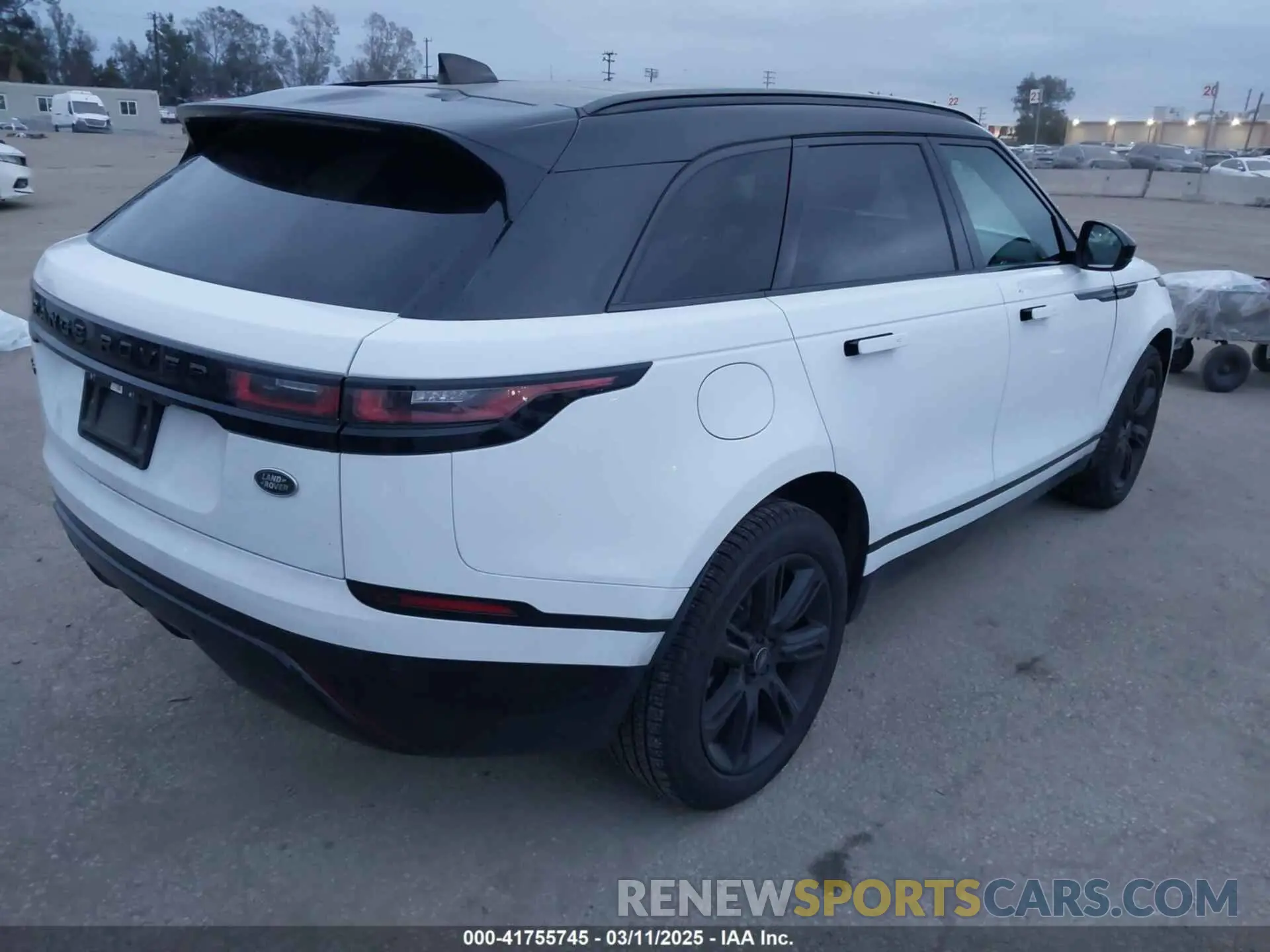 4 Photograph of a damaged car SALYT2EX5PA357585 LAND ROVER RANGE ROVER VELAR 2023