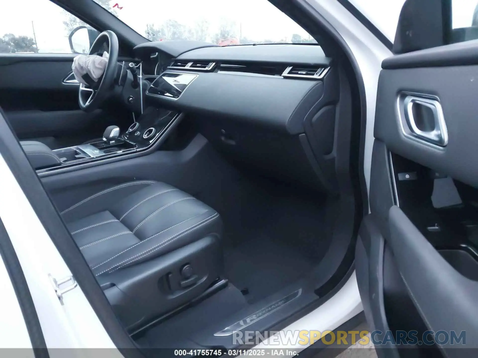 5 Photograph of a damaged car SALYT2EX5PA357585 LAND ROVER RANGE ROVER VELAR 2023