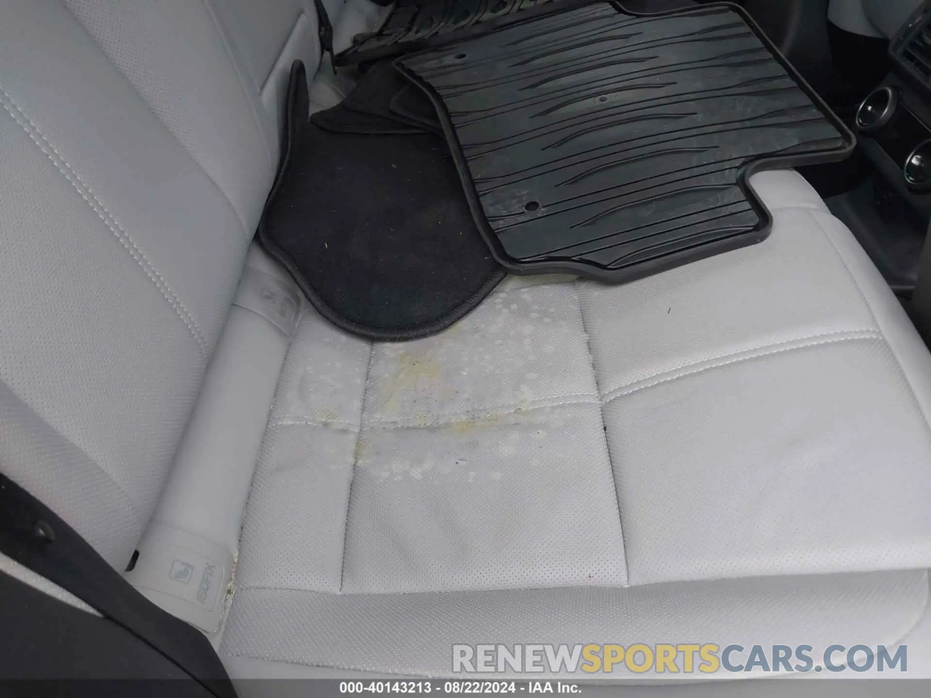 6 Photograph of a damaged car SALYL2EX9RA373596 LAND ROVER RANGE ROVER VELAR 2024