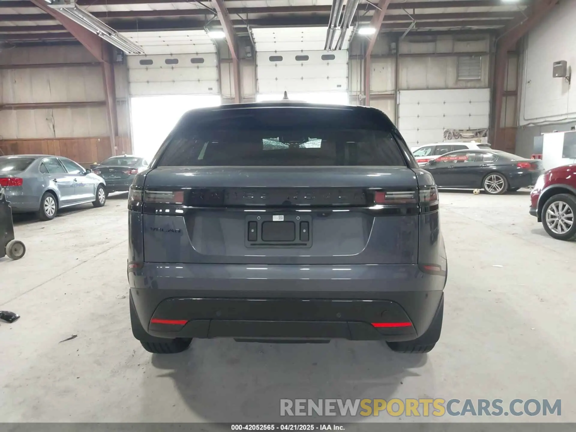 16 Photograph of a damaged car SALYJ2EX4SA811596 LAND ROVER RANGE ROVER VELAR 2025