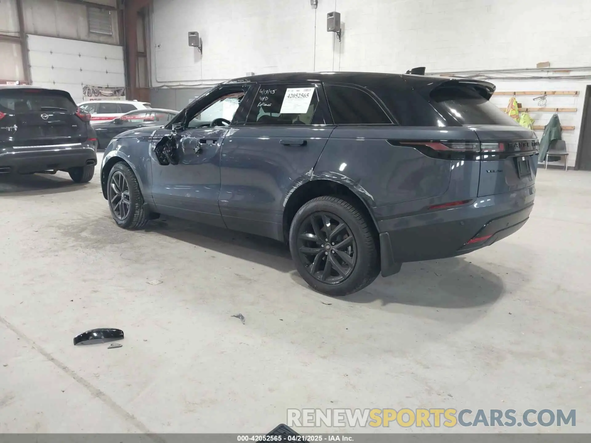 3 Photograph of a damaged car SALYJ2EX4SA811596 LAND ROVER RANGE ROVER VELAR 2025