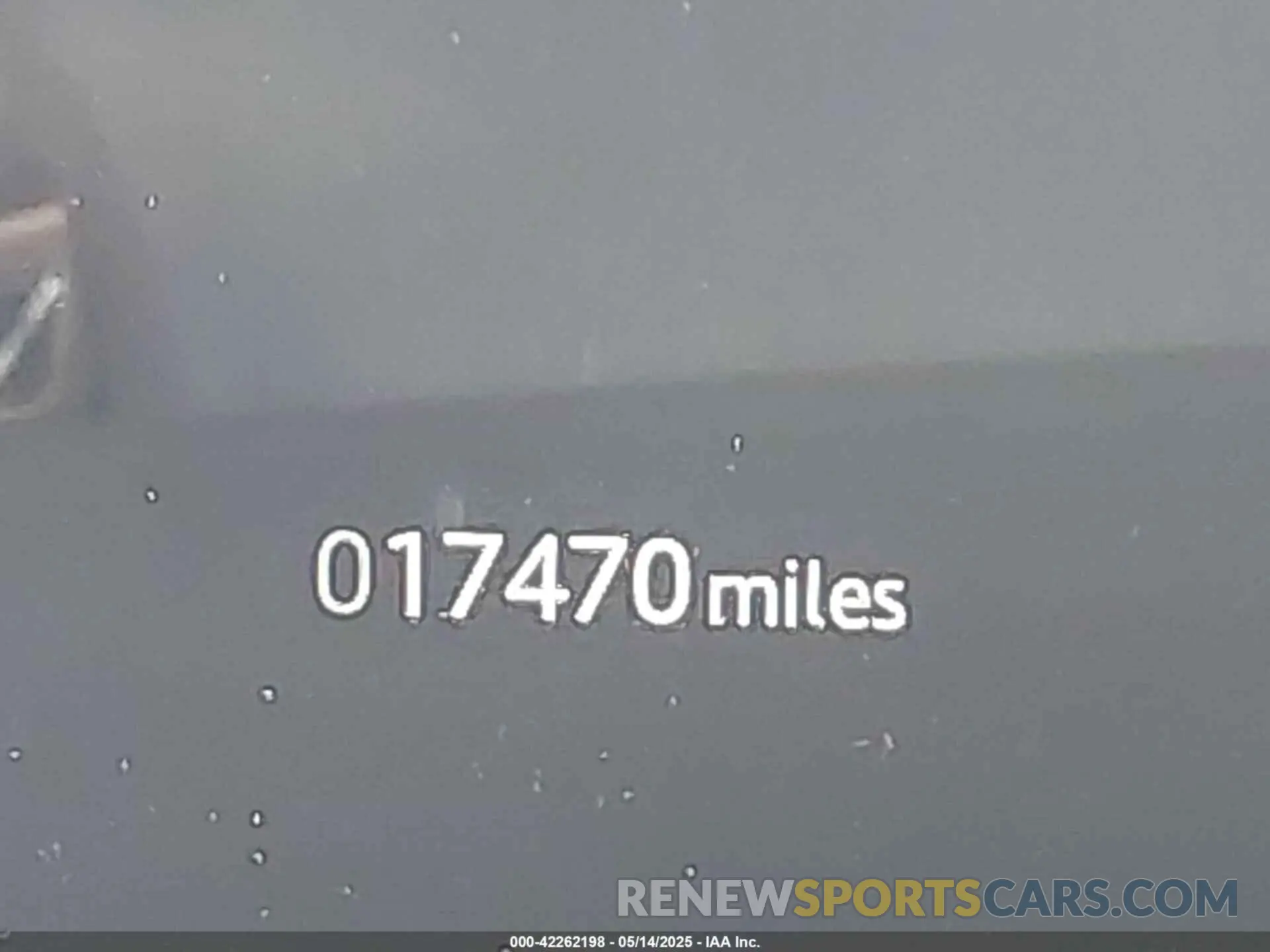 16 Photograph of a damaged car SALYL2EX1SA394559 LAND ROVER RANGE ROVER VELAR 2025