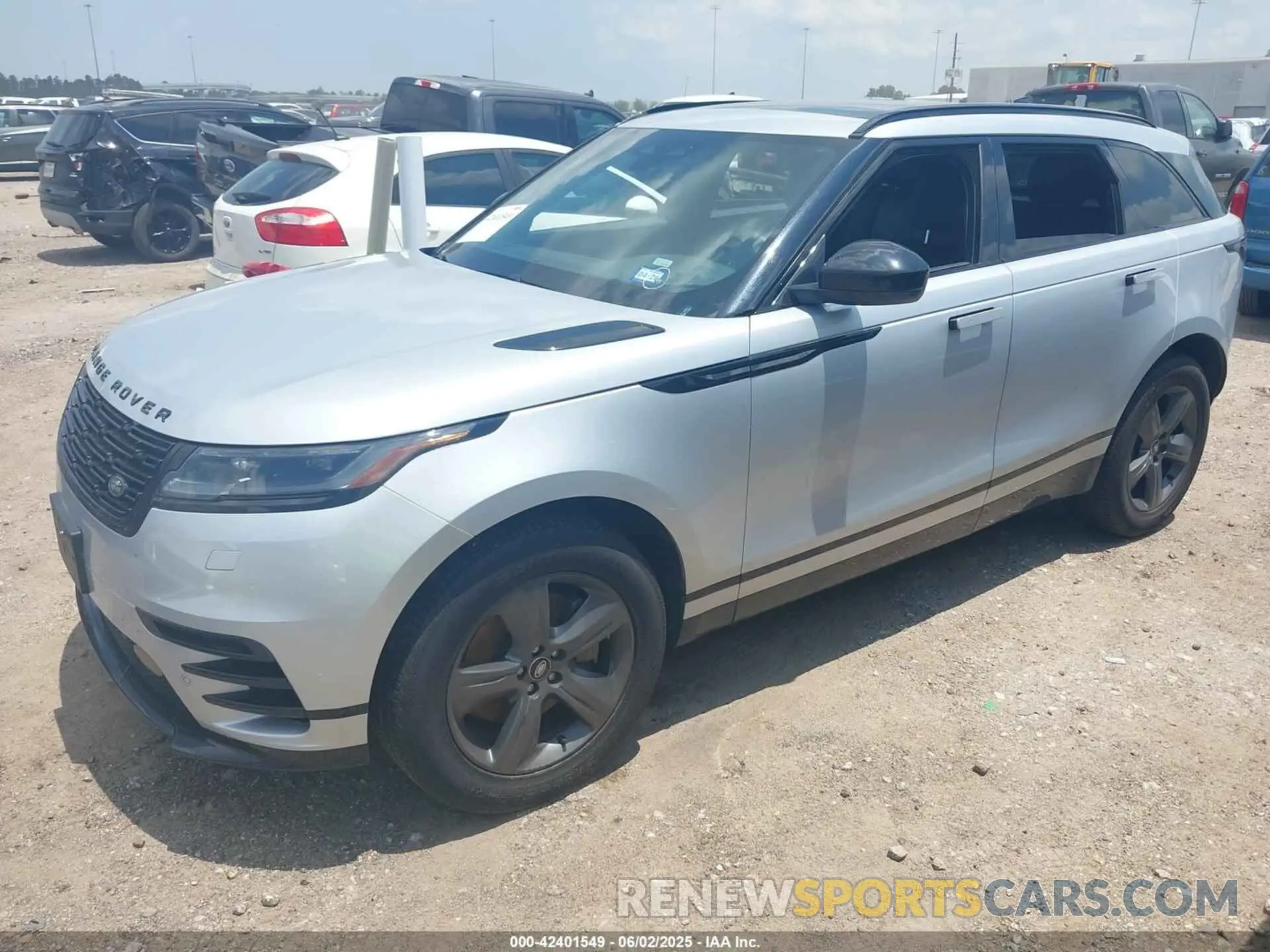 2 Photograph of a damaged car SALYL2EX2SA396840 LAND ROVER RANGE ROVER VELAR 2025